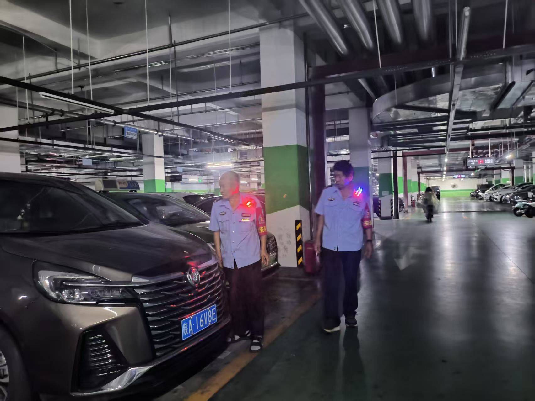 小区物业非常负责