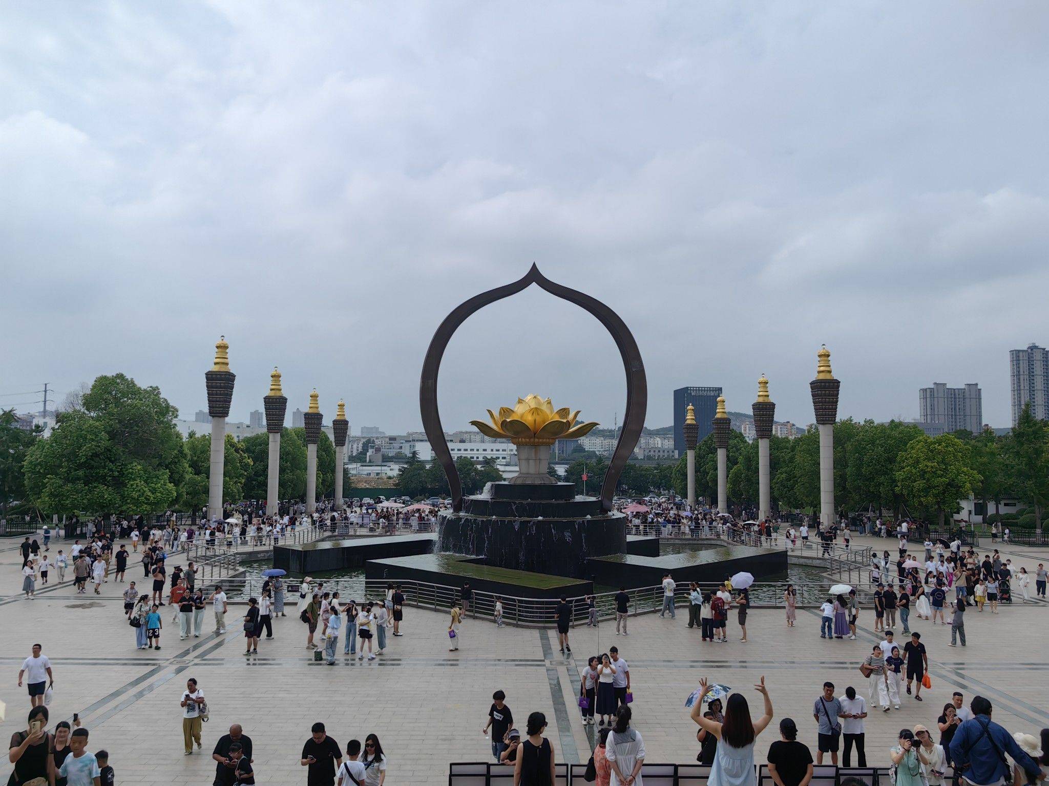 徐州之旅，战友相聚 城市风光  人潮_3