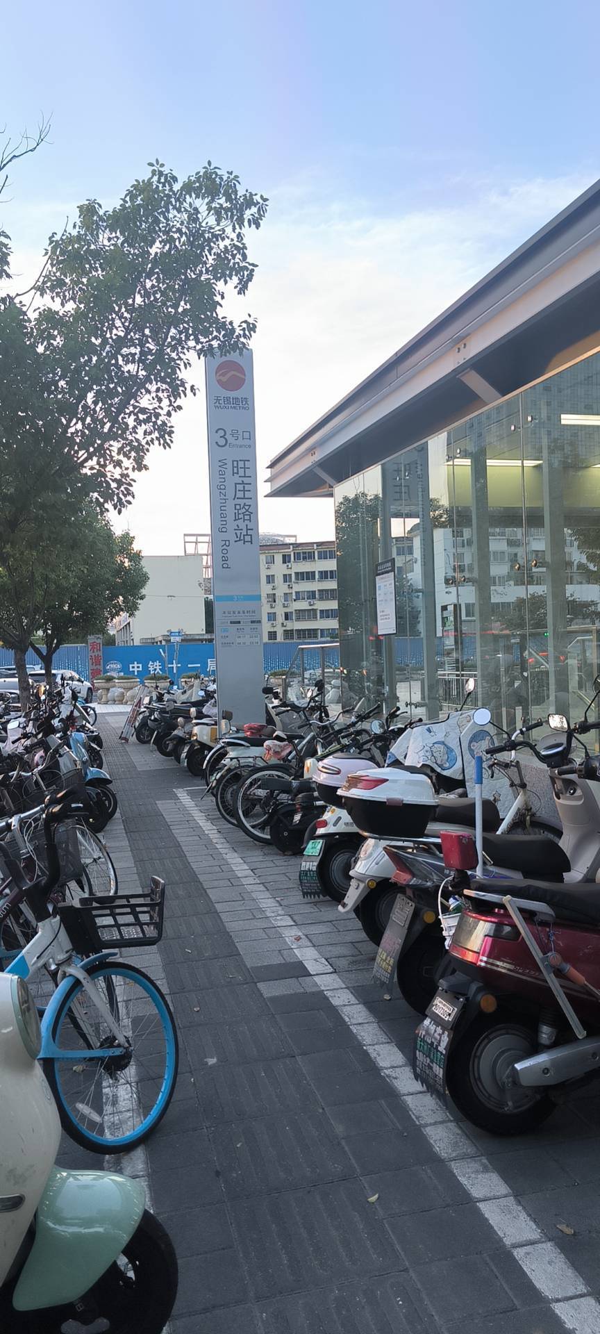 新吴区旺庄路地铁找合租室友。出行方便在