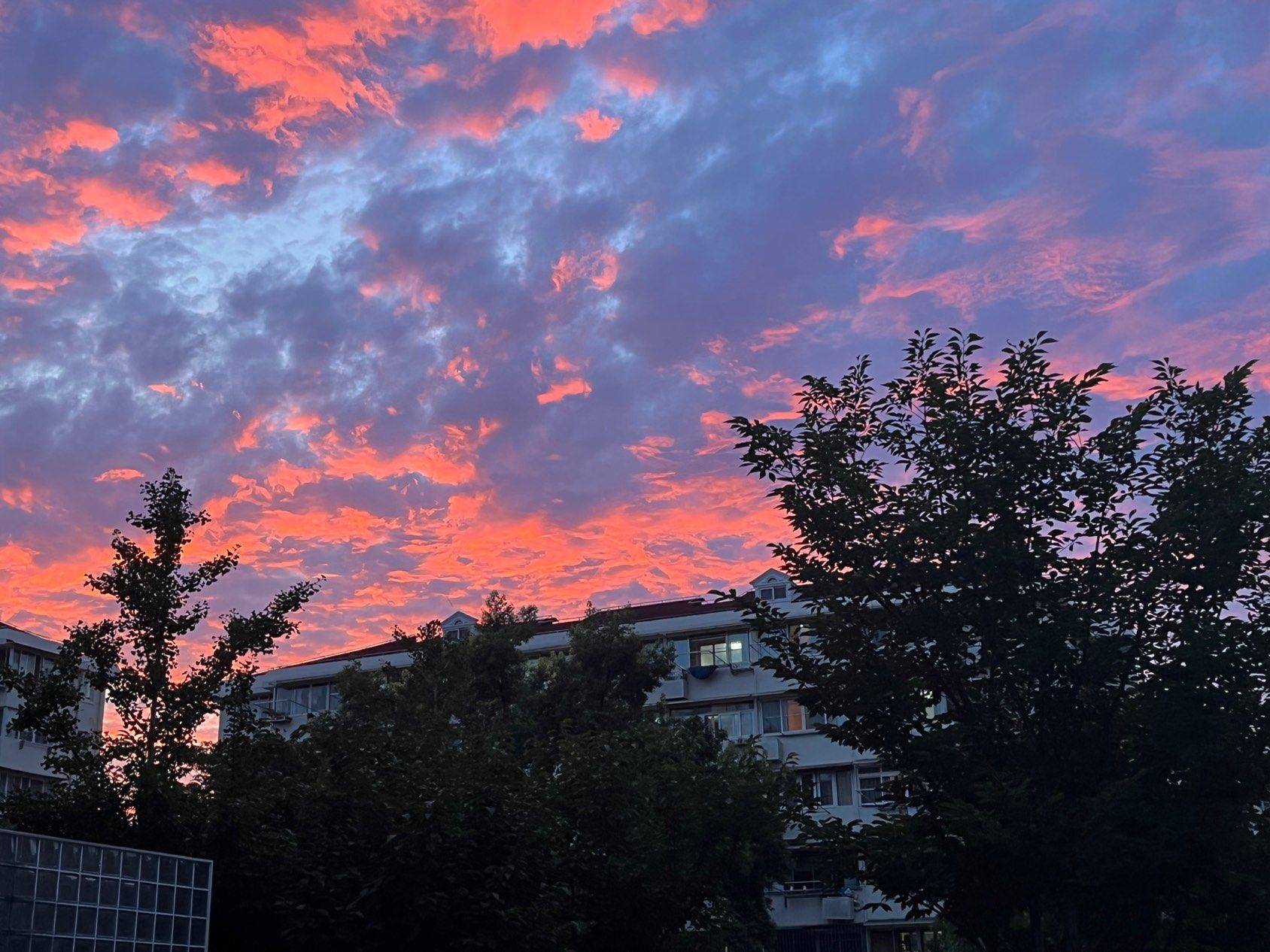 两室一厅次卧单间招室友_1