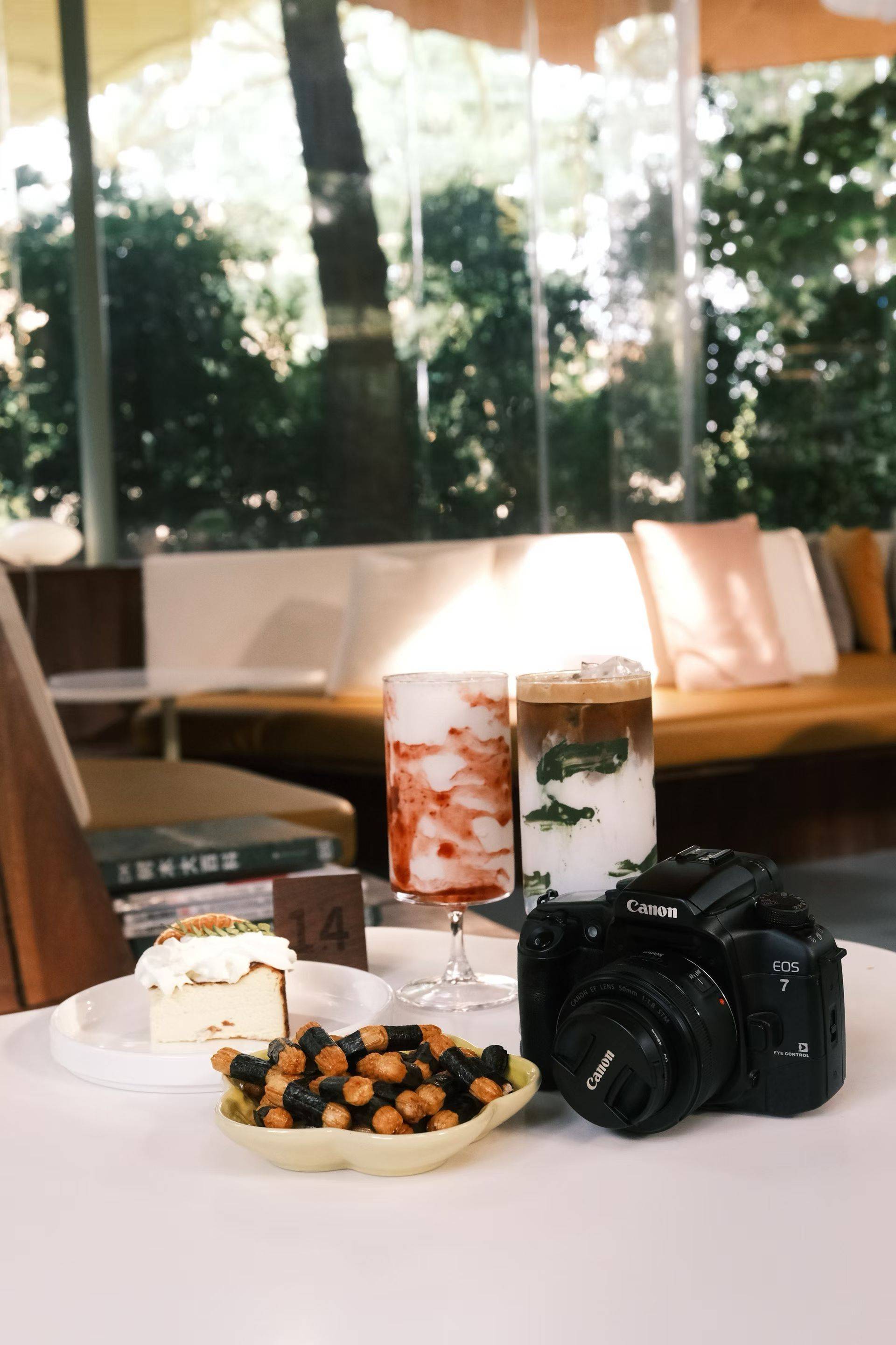 ⋆་𐙚ℋ𝑎𝑝𝑝𝑦 ℬ𝒾𝑟