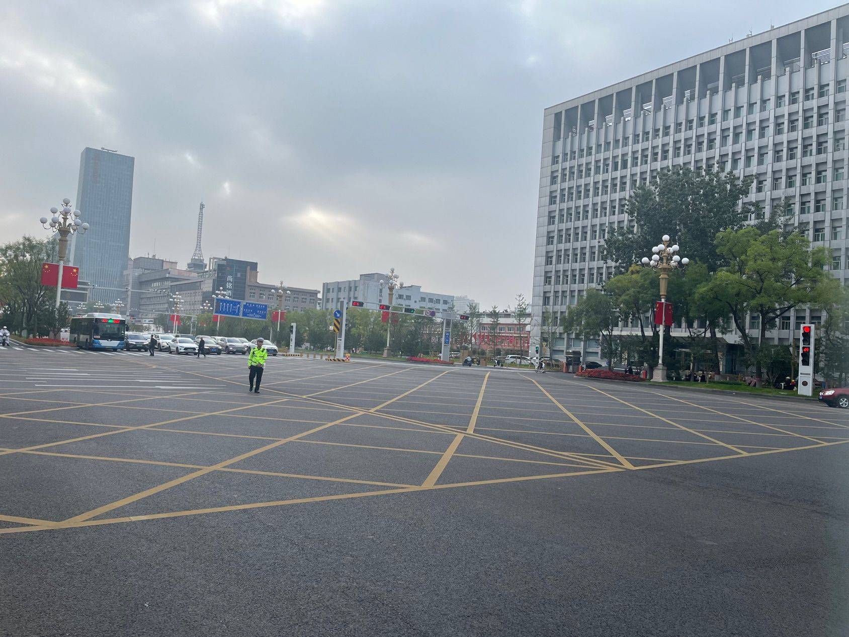 新城市焕发新颜_0
