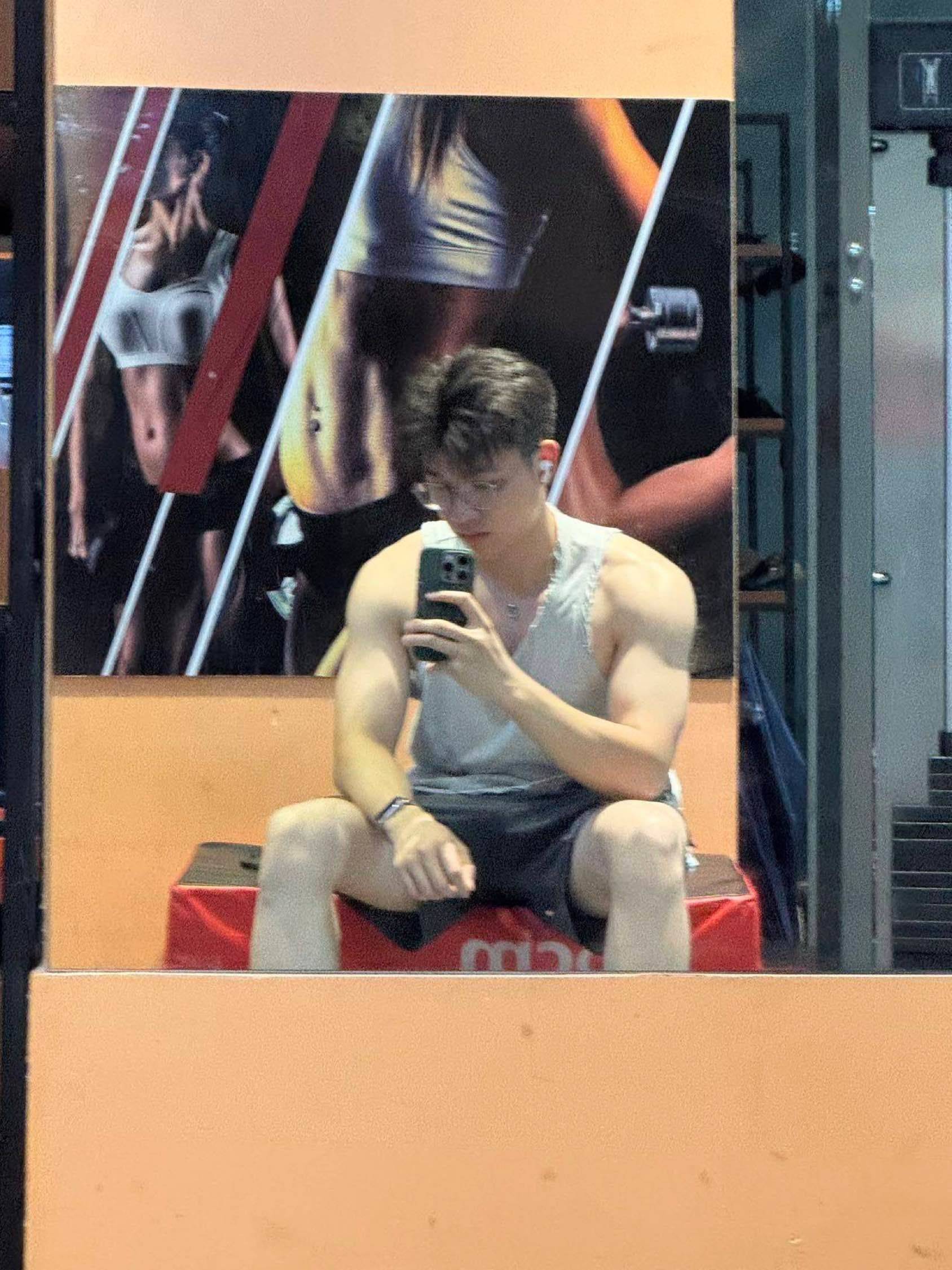 又来找室友啦_3