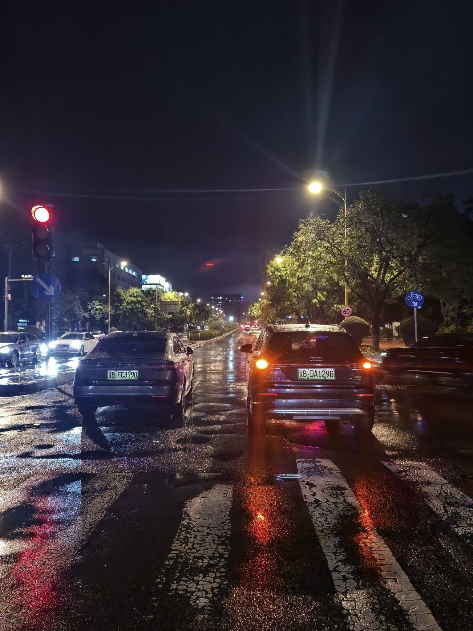 别考验人性，自我感动！