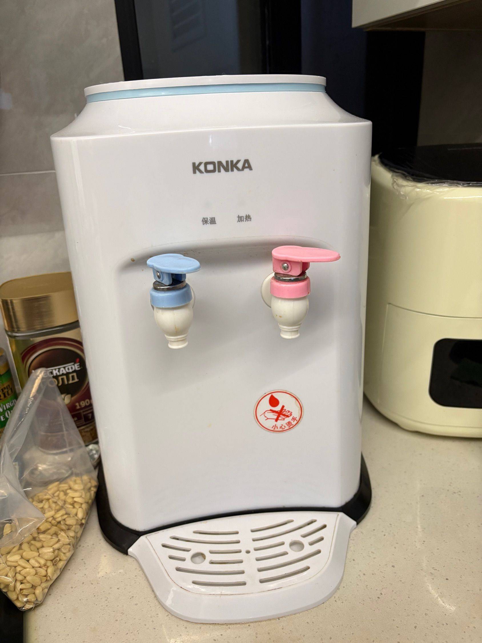 Water dispenser_1