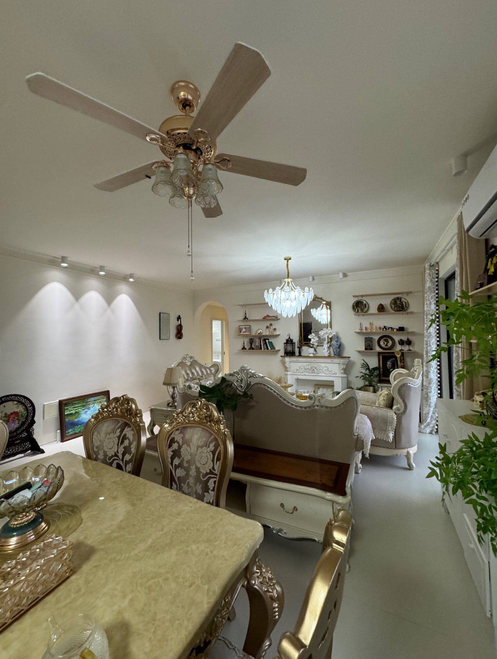 次卧找女室友_3