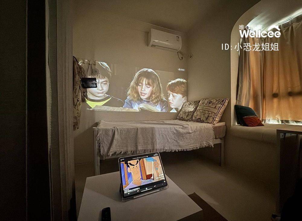 女生室友在哪里找呀_2