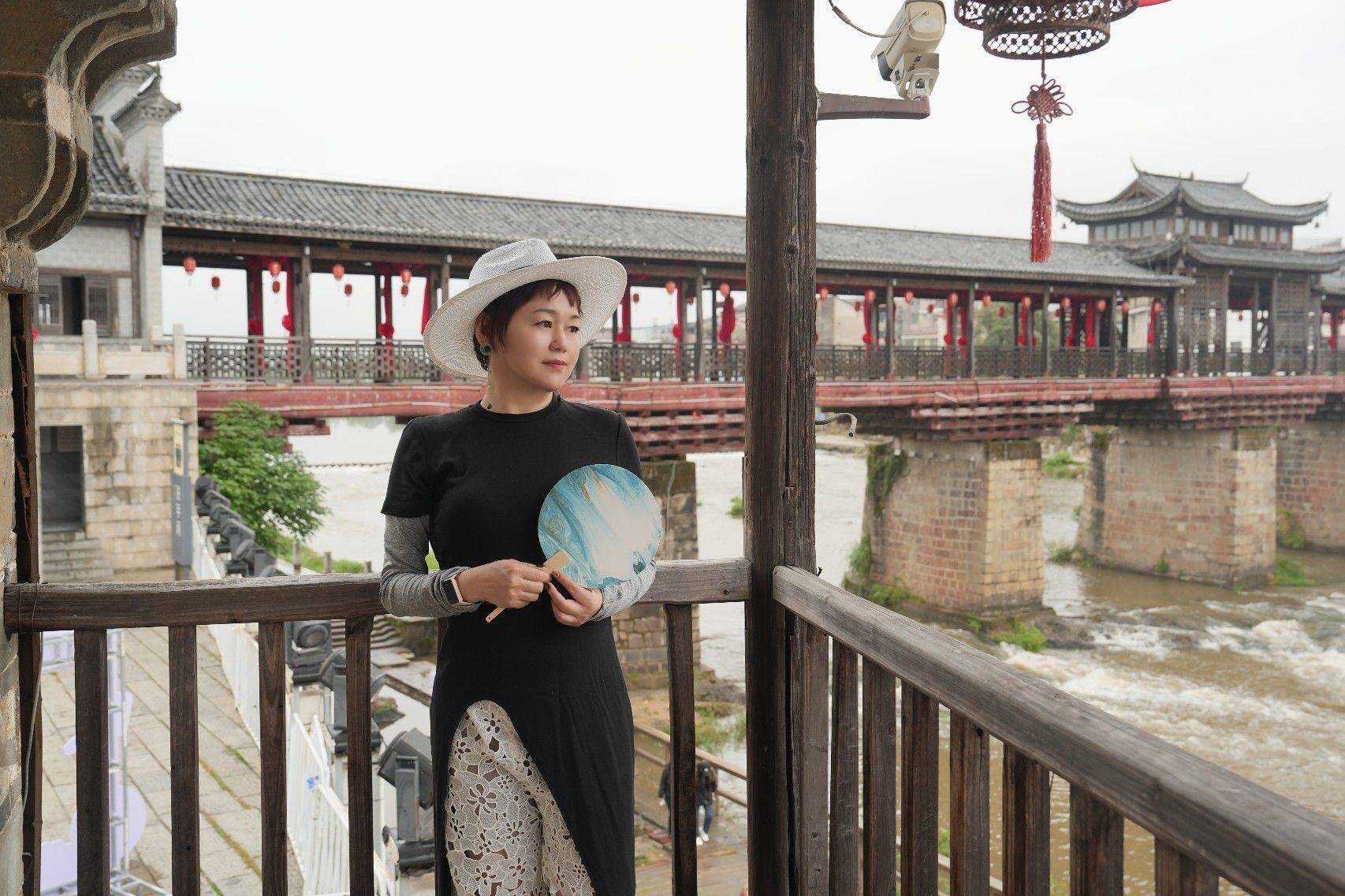 北京6号线像素蹲室友