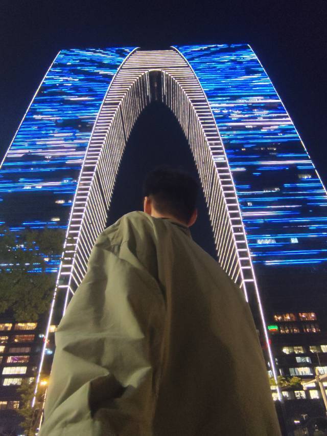 南京西路附近找室友（本人无房源）_1