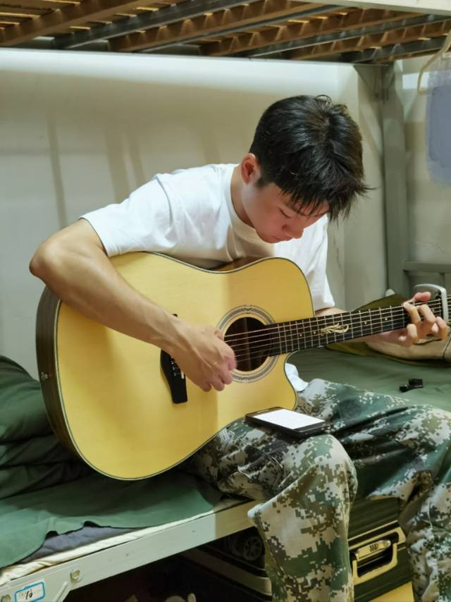 求求了南京西路神仙房东，或者合租室友