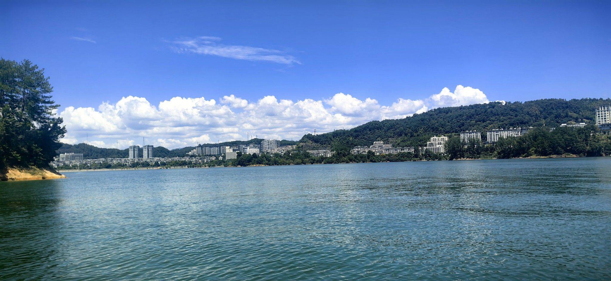 文一陶冲湖城市广场（商住楼）2室1厅1卫