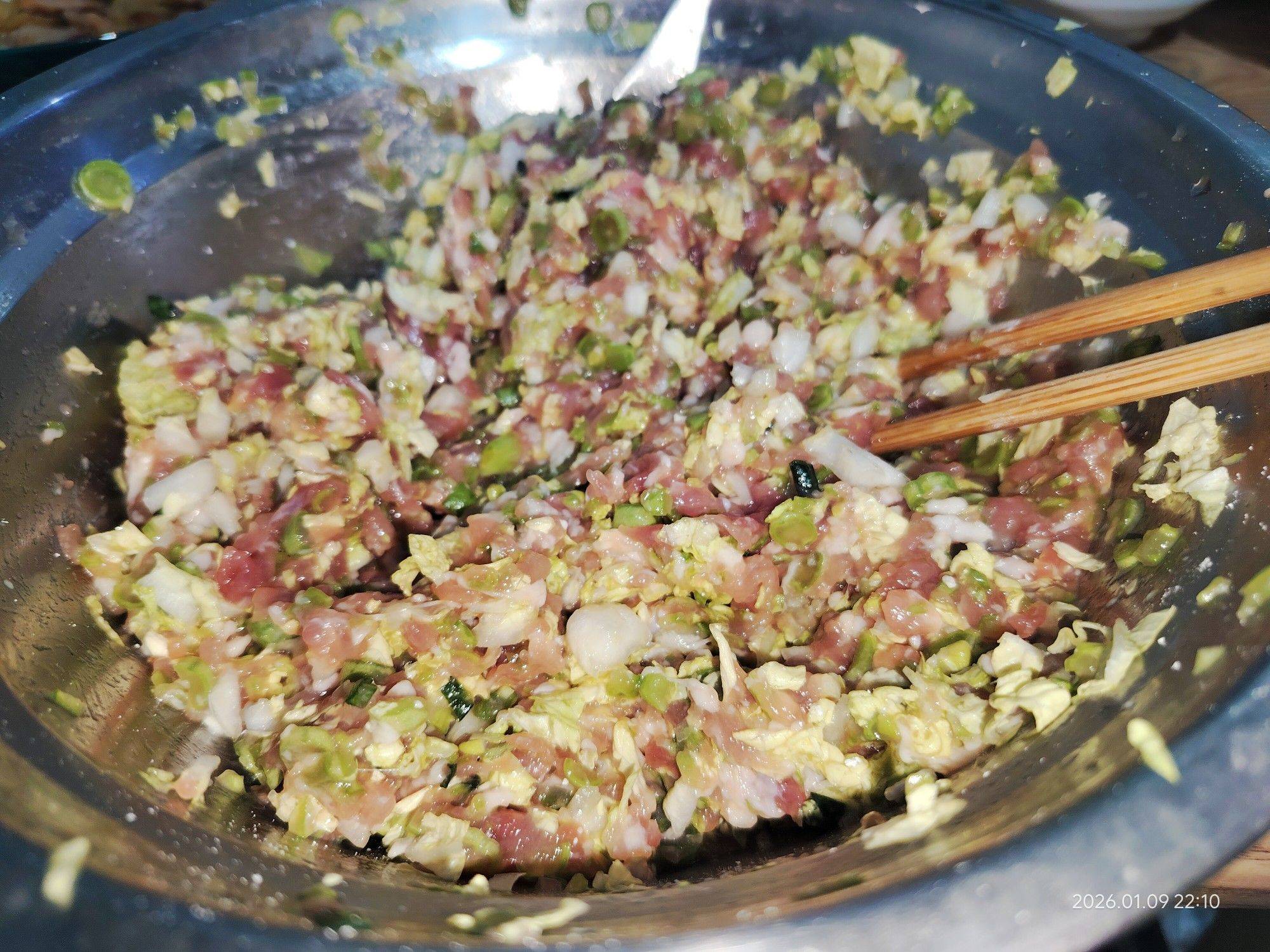 明早先吃大还是小的抄手呢｜好难选😄_3