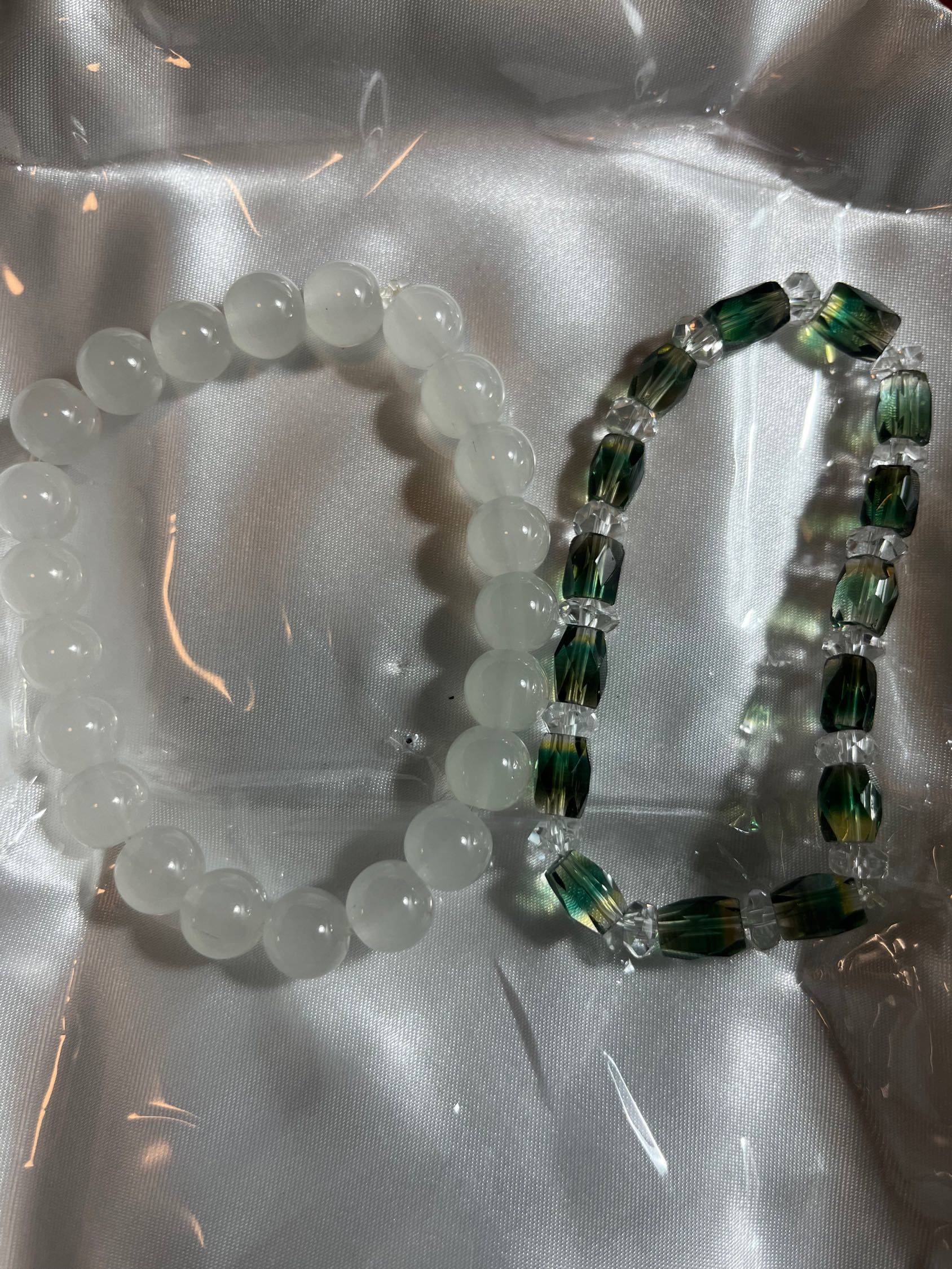 买一送一缅甸翡翠伴生矿 水沫子手串 20元_3