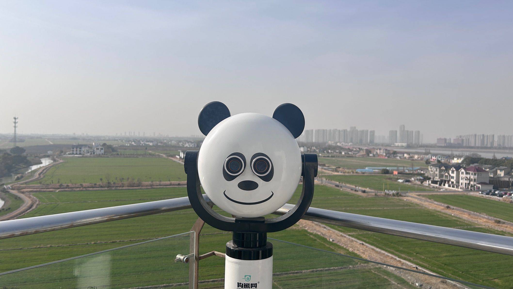 徐汇上海南站附近在线蹲女室友