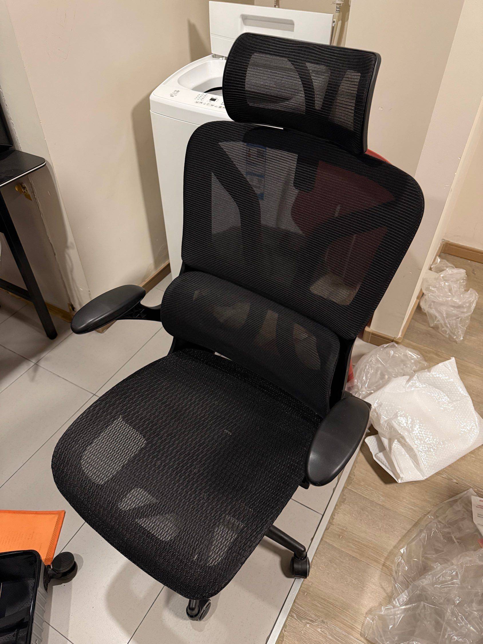 人体工学椅，可逍遥模式、抬手托、升降