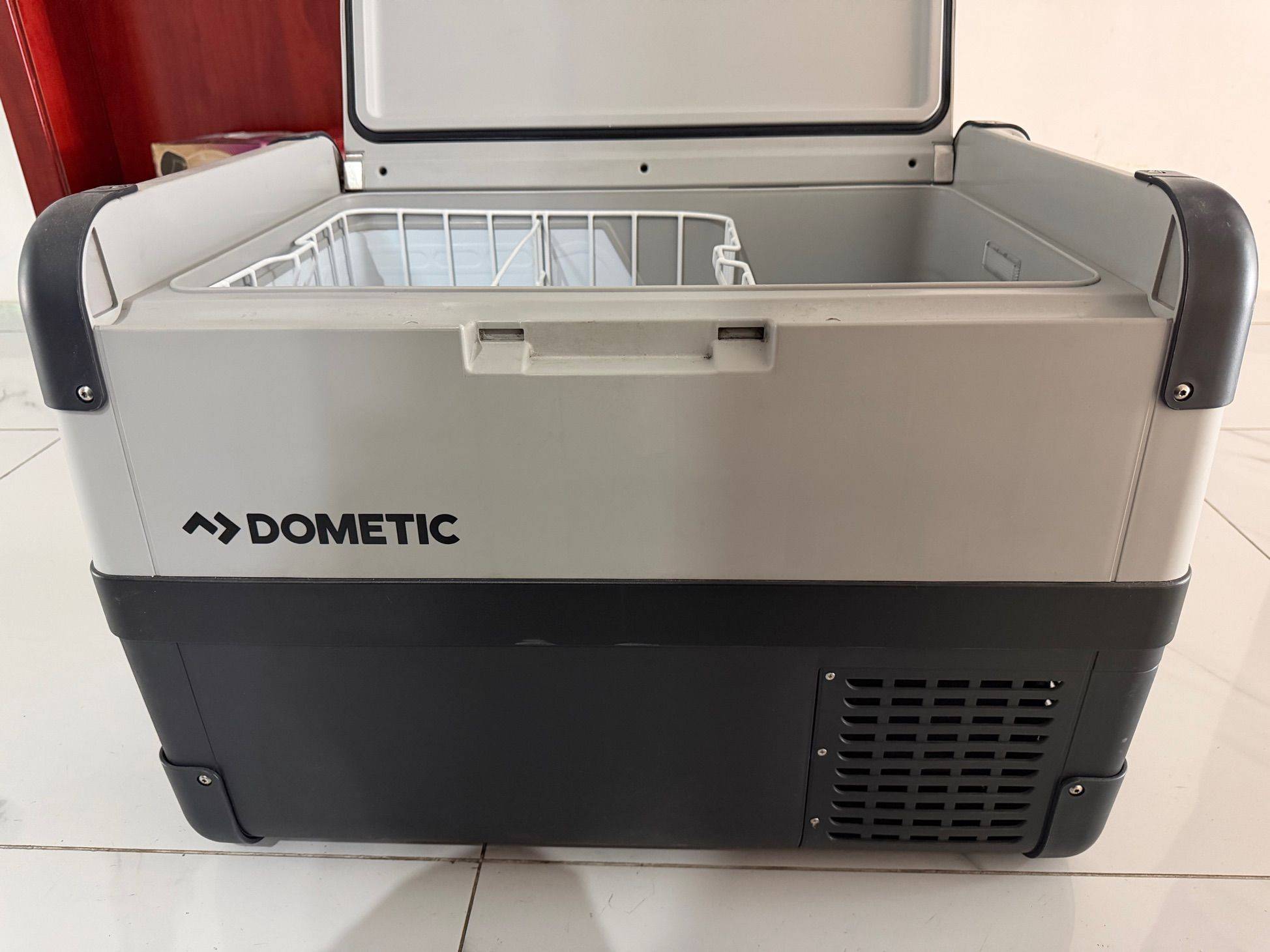 多美达Dometic cfx50车载冰箱