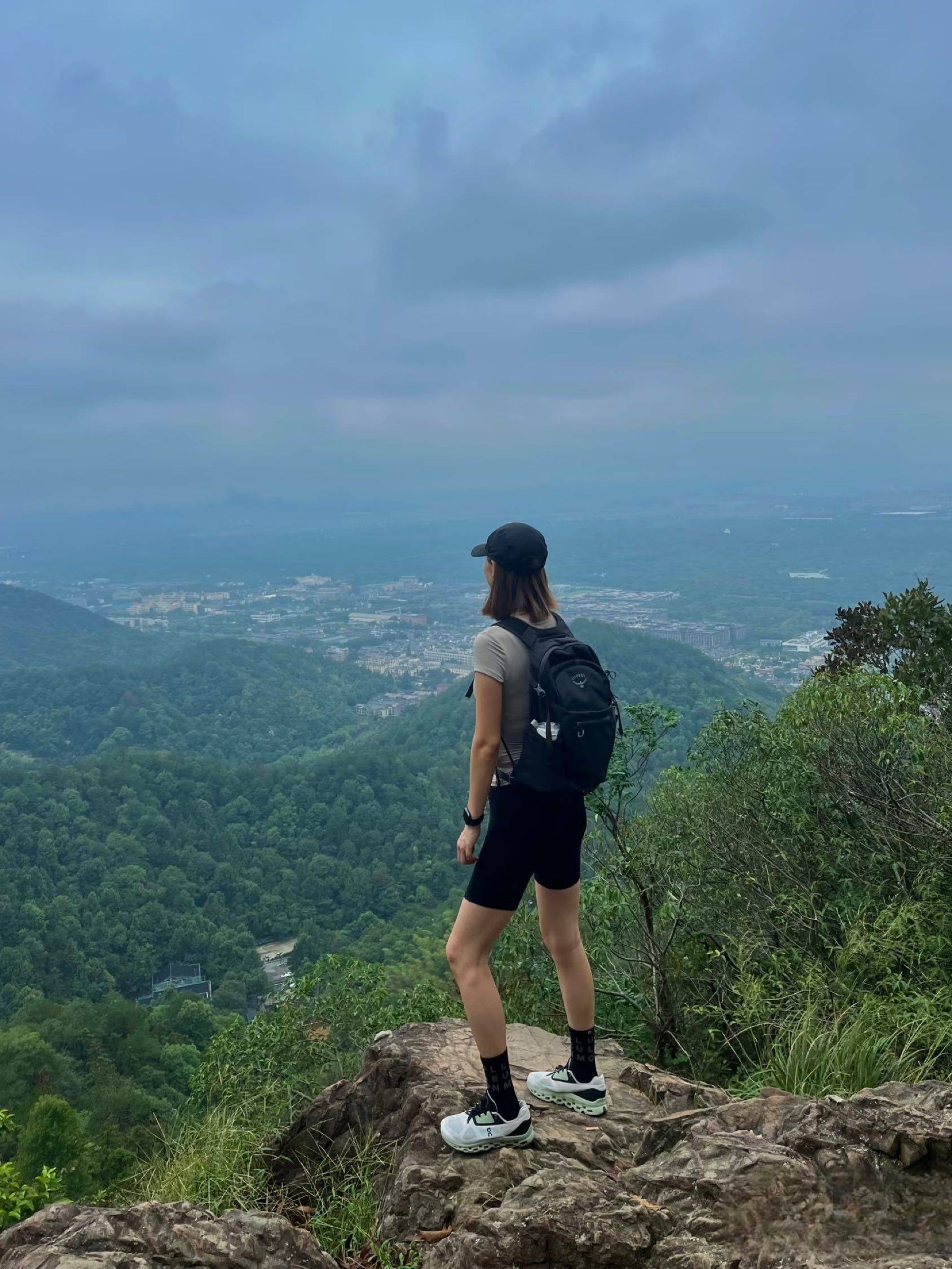 2.21初五上海出发，发财徒步·财神庙前瞰西湖_2