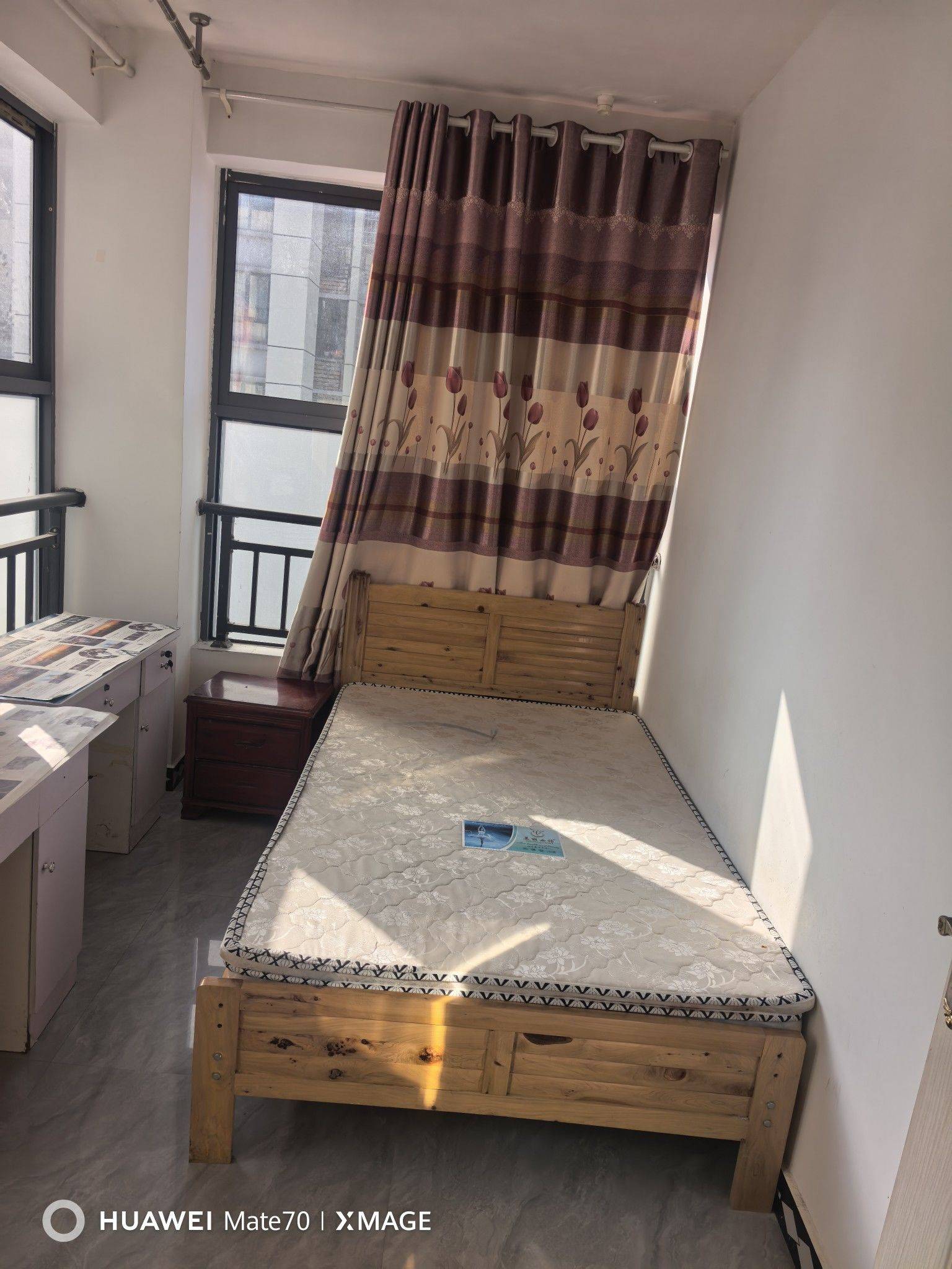 贵阳市金融城旁单间蹲室友，5百/月， _1