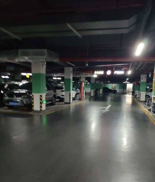 大兴医院附近车位出租  299 地下车