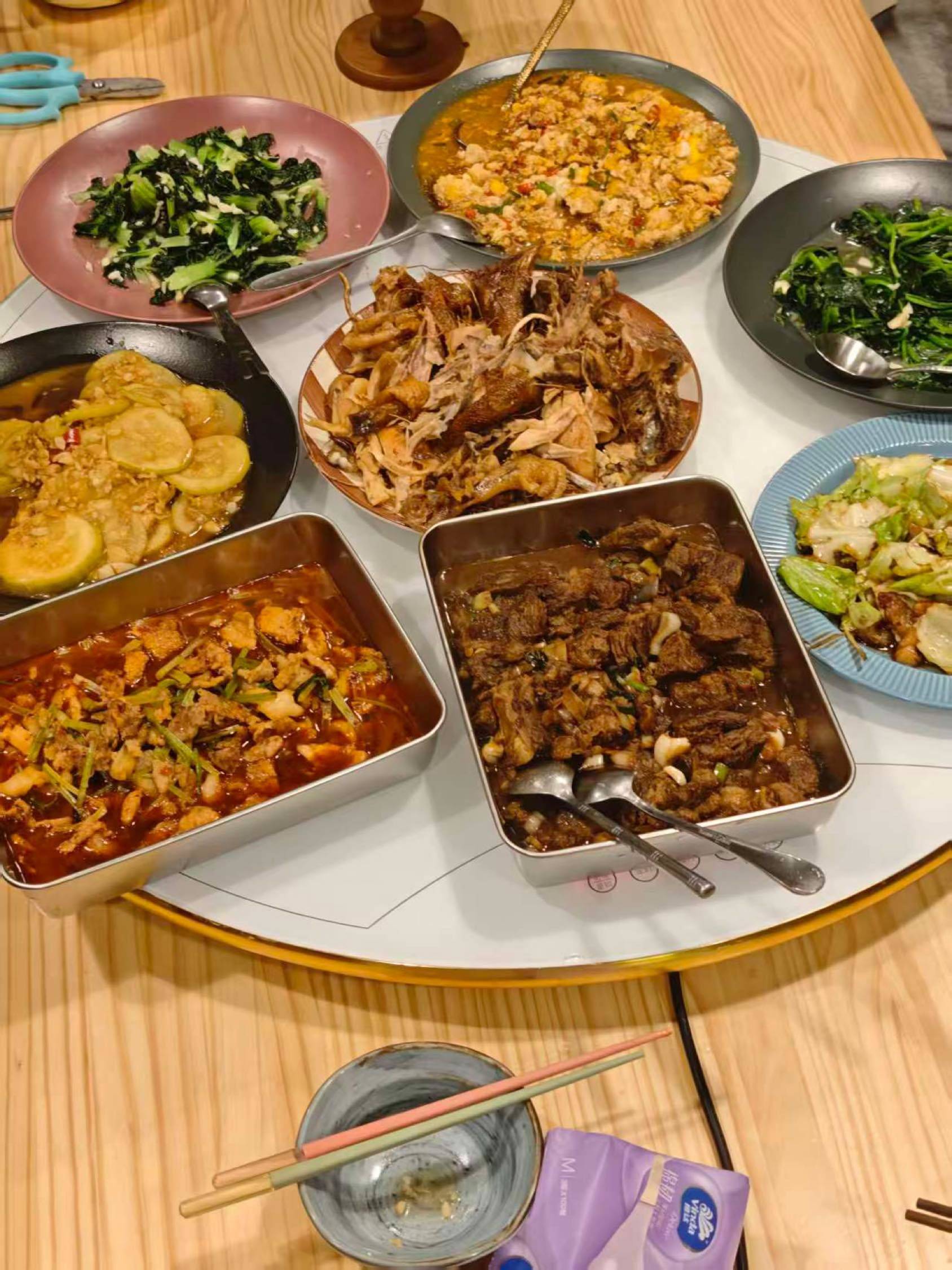 在上海月租2k+，我找到了实习生的乌托邦_1