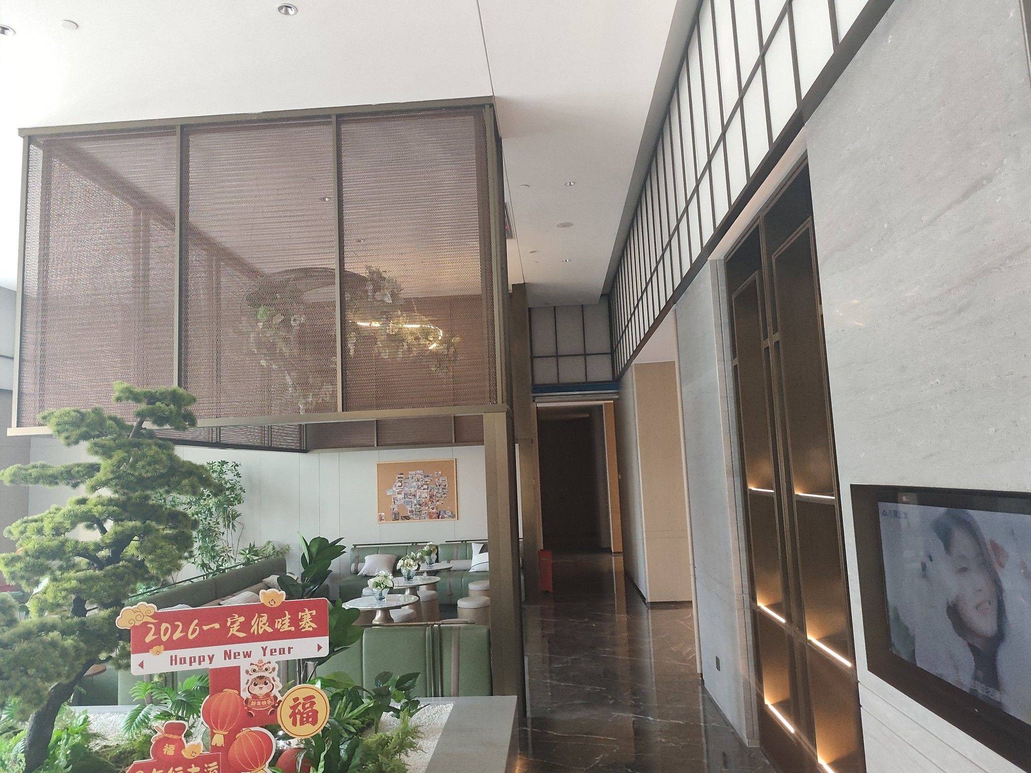 对比下住的公寓环境呀