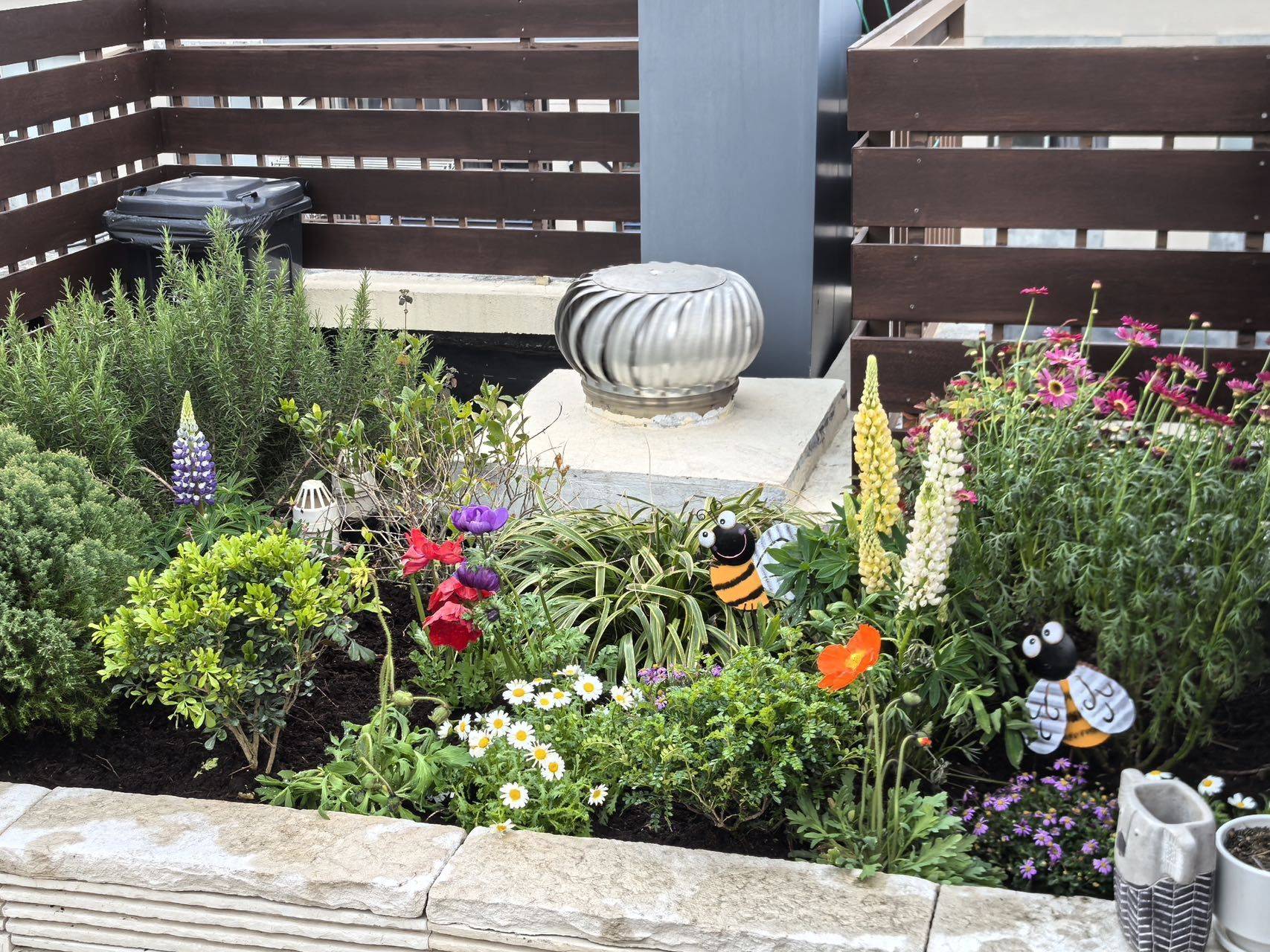 我可太爱我的小露台了！_1