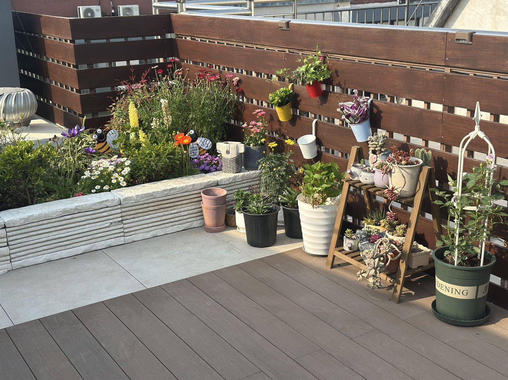 我可太爱我的小露台了！_4