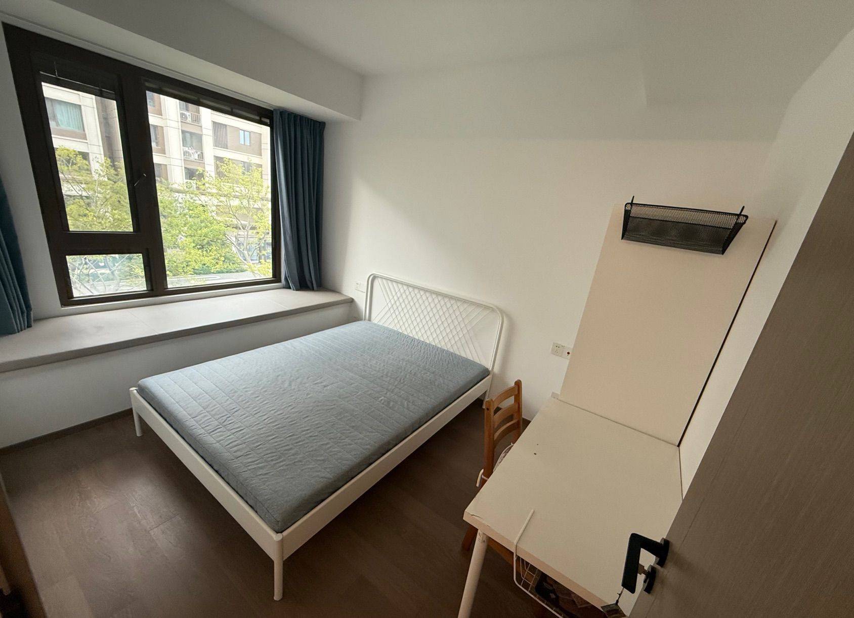 蹲一个想租9号线泗泾站的女室友_1