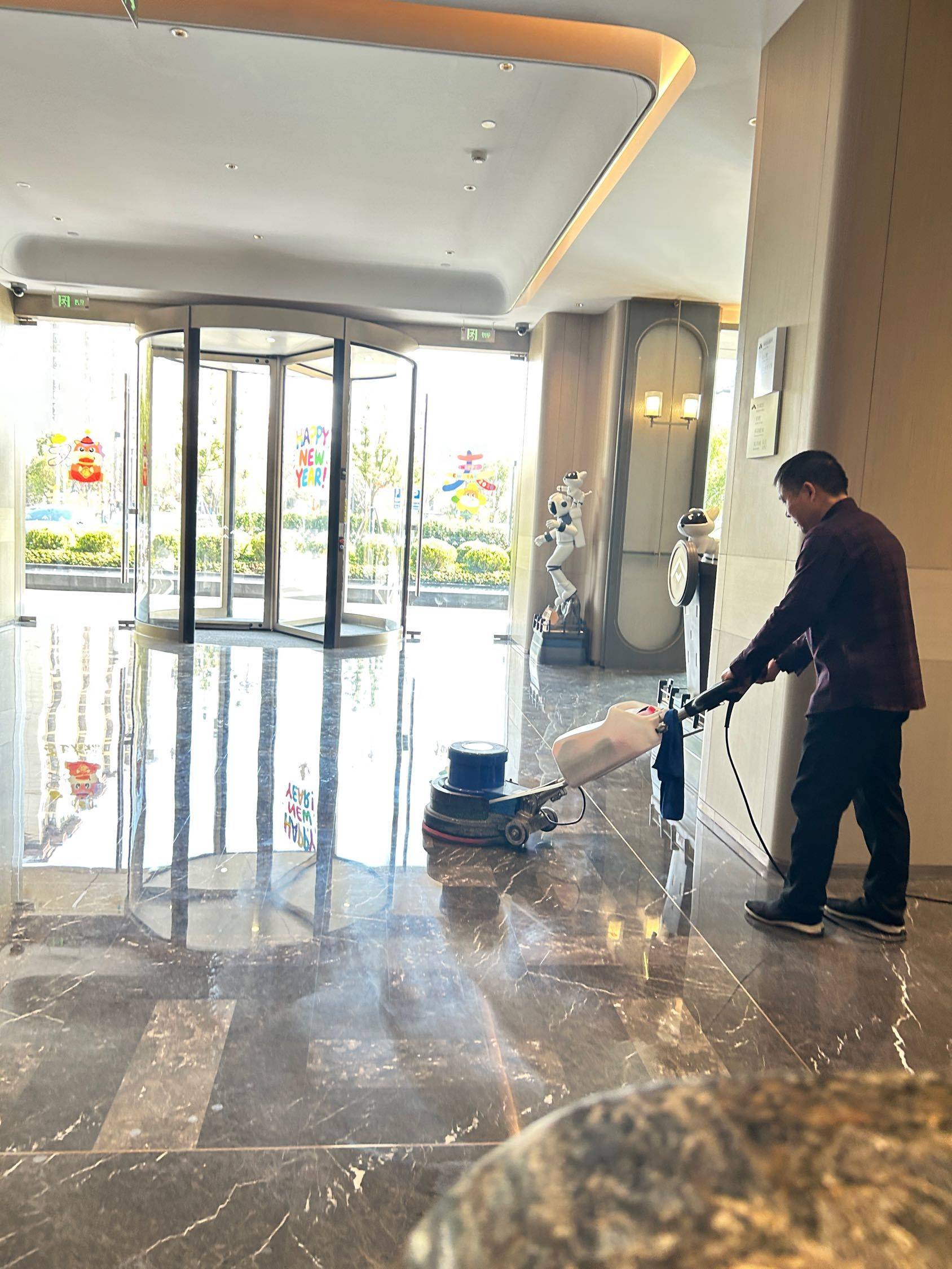高档公寓地板清理保养