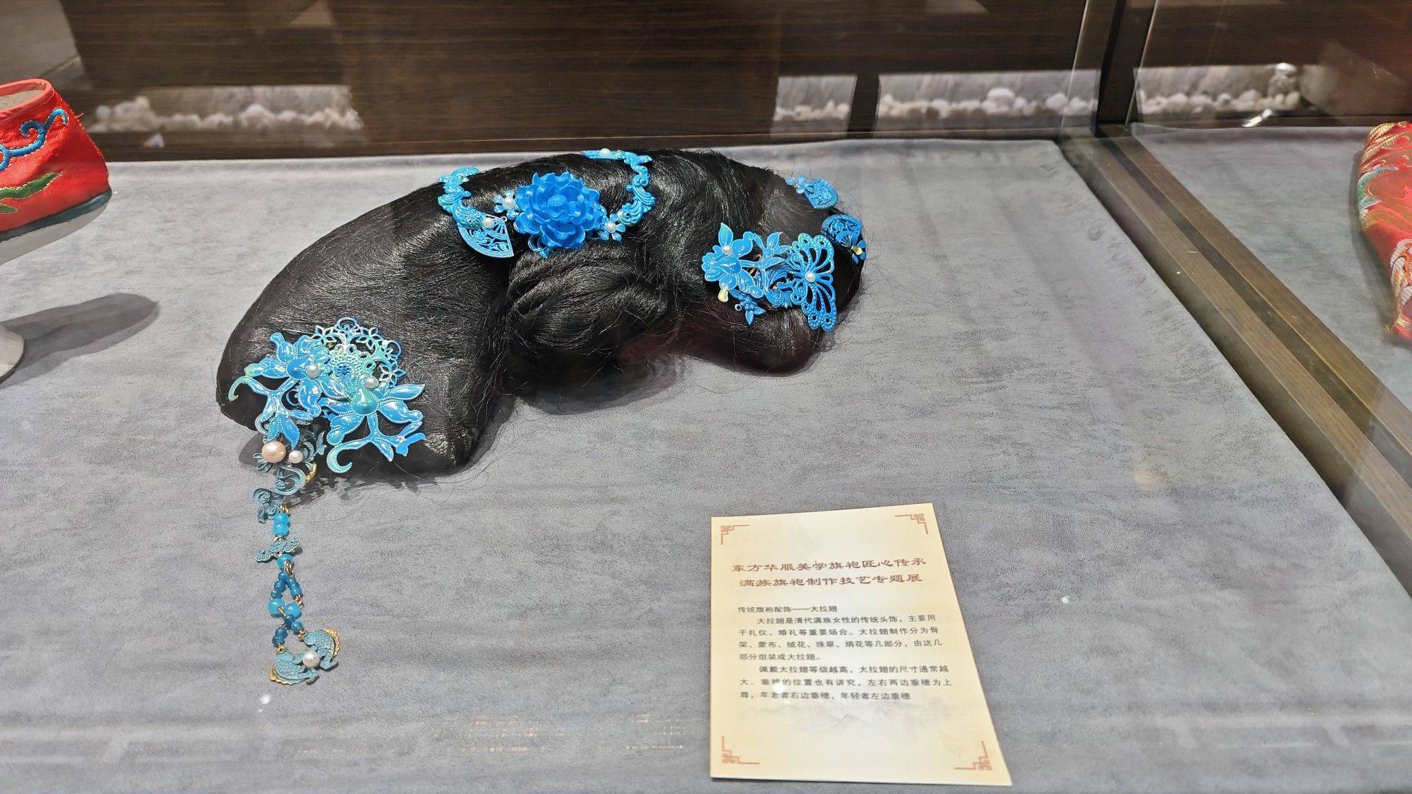 中央大街的璀璨小马太可爱啦+看展览_1