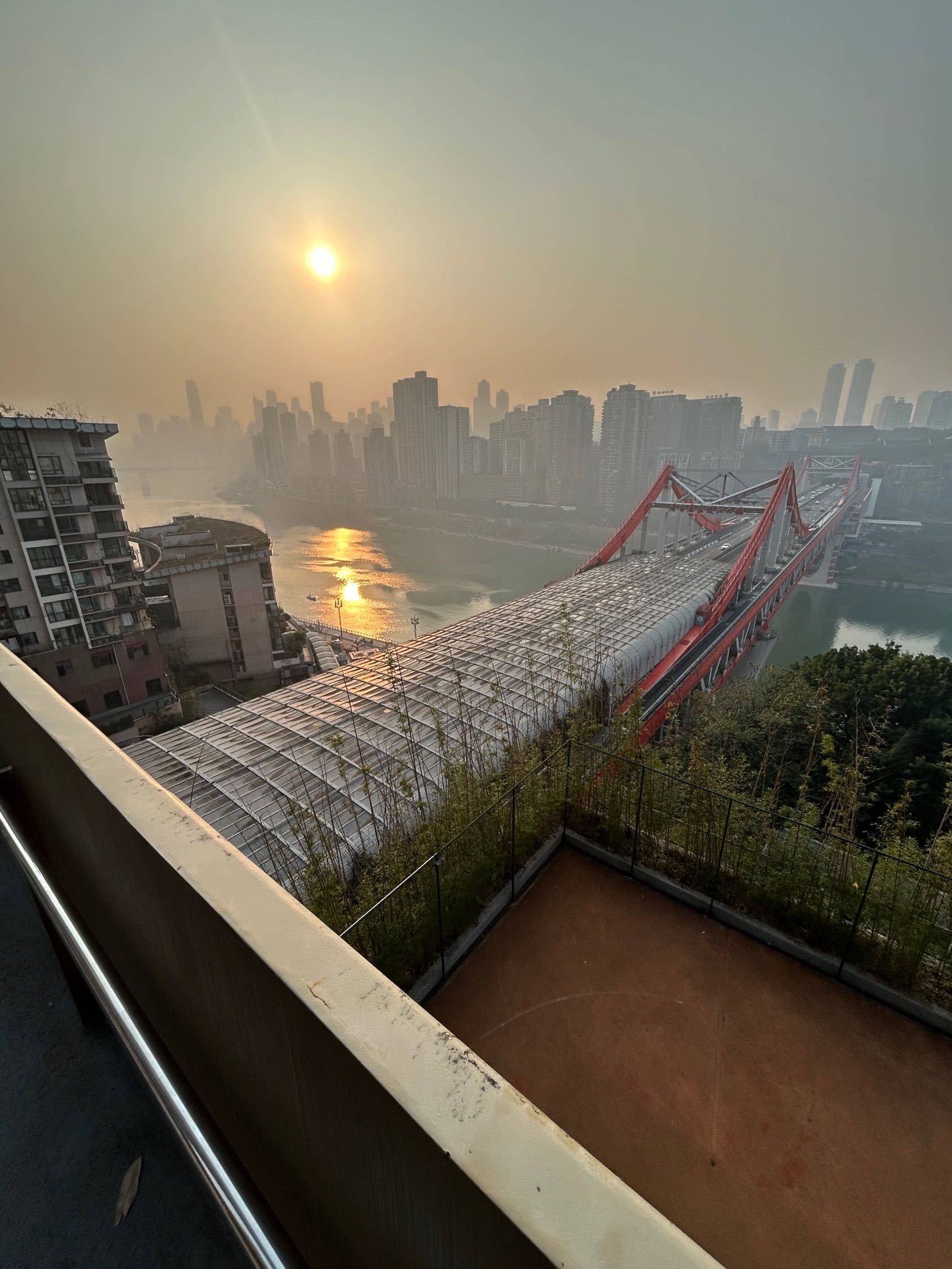 地铁2百米@重庆观音桥/北滨路155p房东直租_1