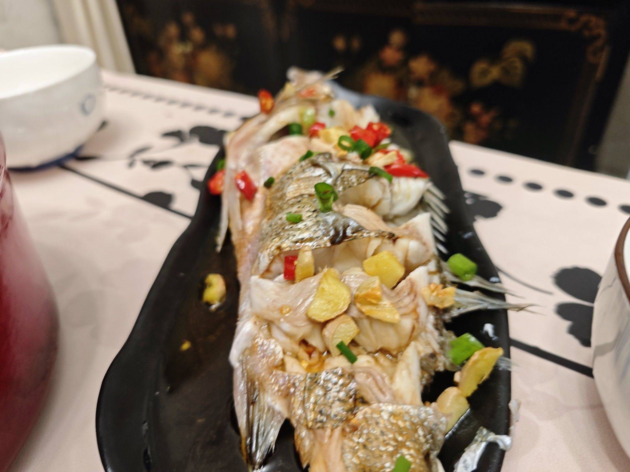 和塞尔维亚🇷🇸的哥们聊了美食和硬科技_2