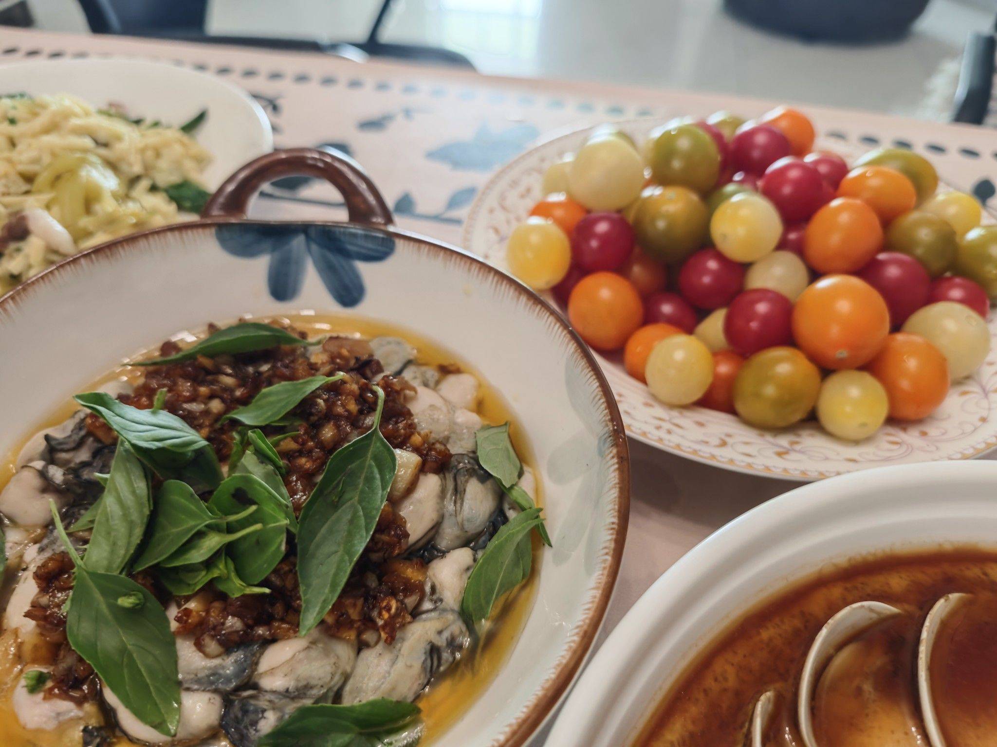 藏龙卧虎的客厅小伙伴，周末一起做饭~_3