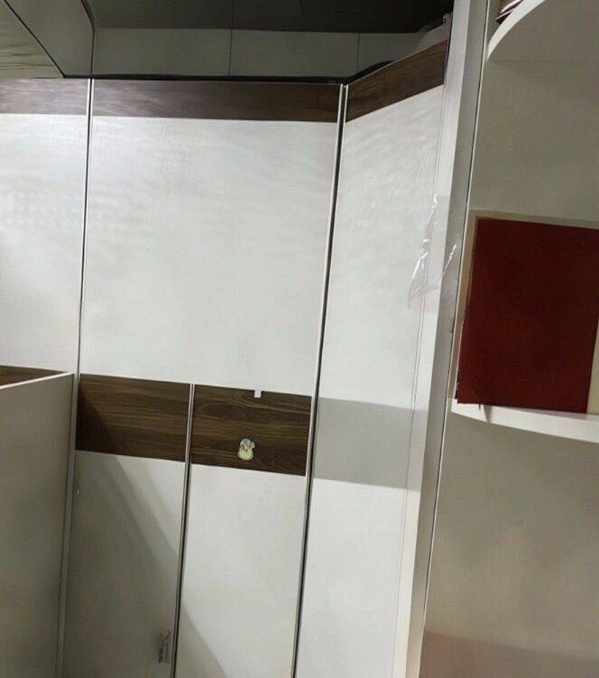 北京六号线蹲室友_2