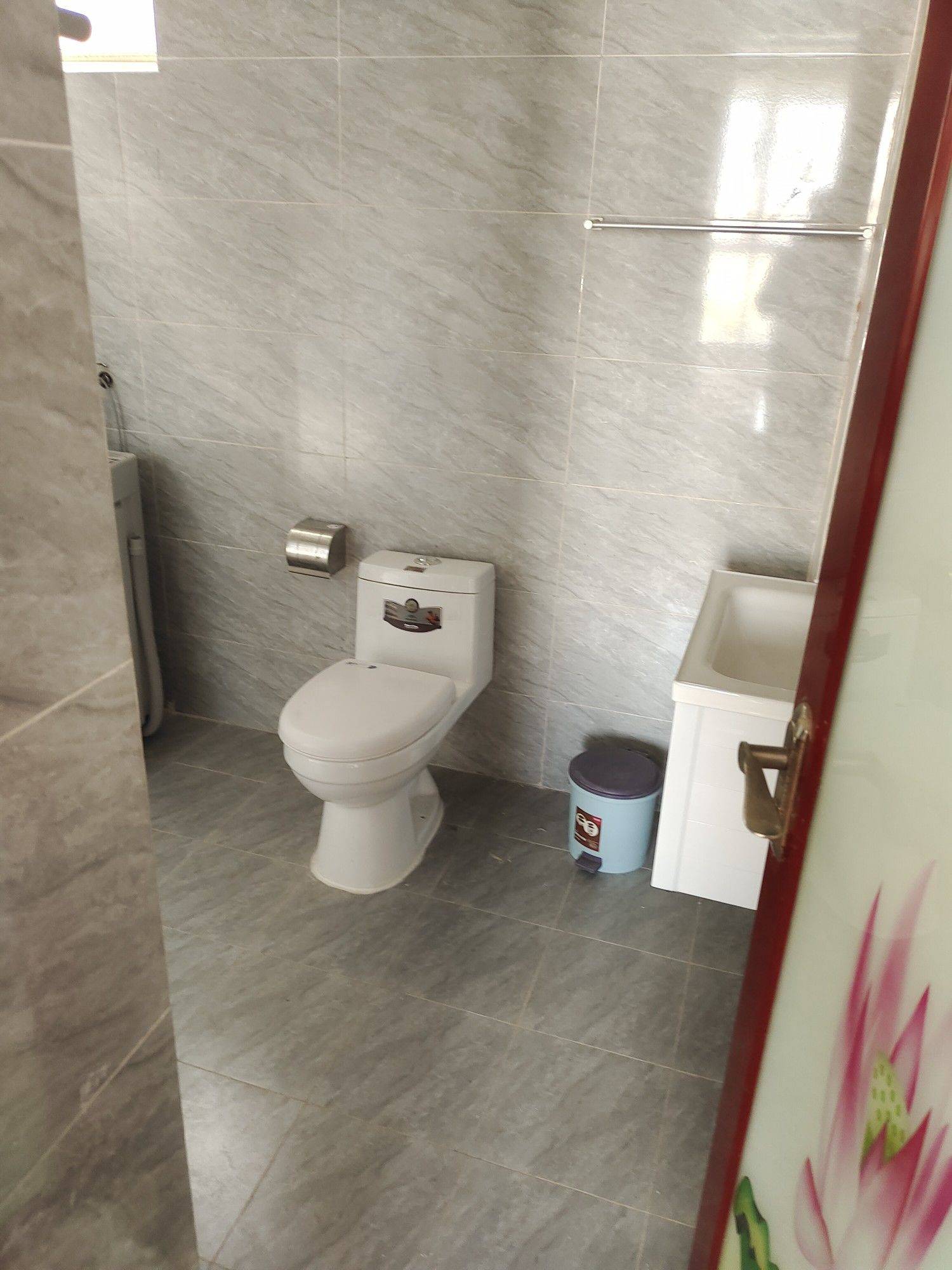 成都双流，大润发旁骑龙一期单间出租。_2