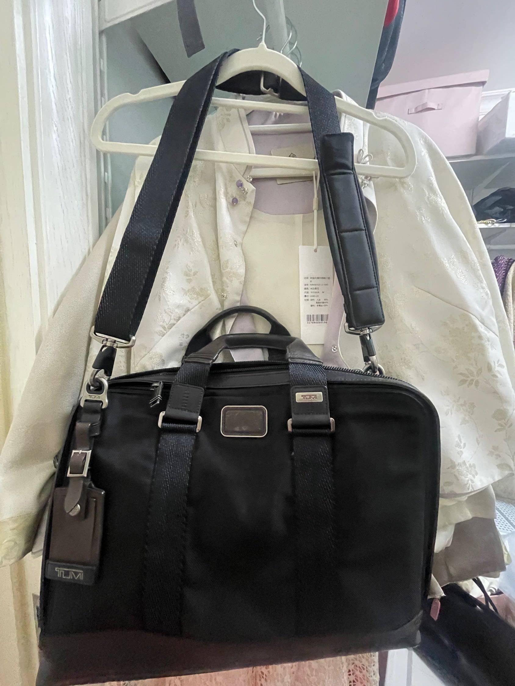 出两件衣服+ 闲置包包+ 猫咪寄养家庭🫶✨🙏_2