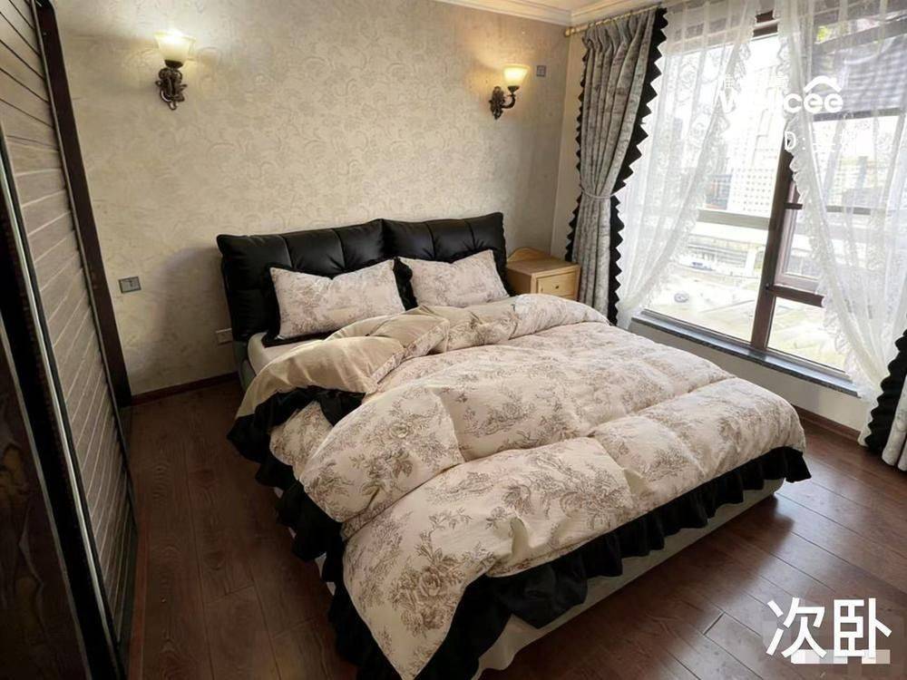 沈阳合租｜住进法式复古次卧，把日子过成诗