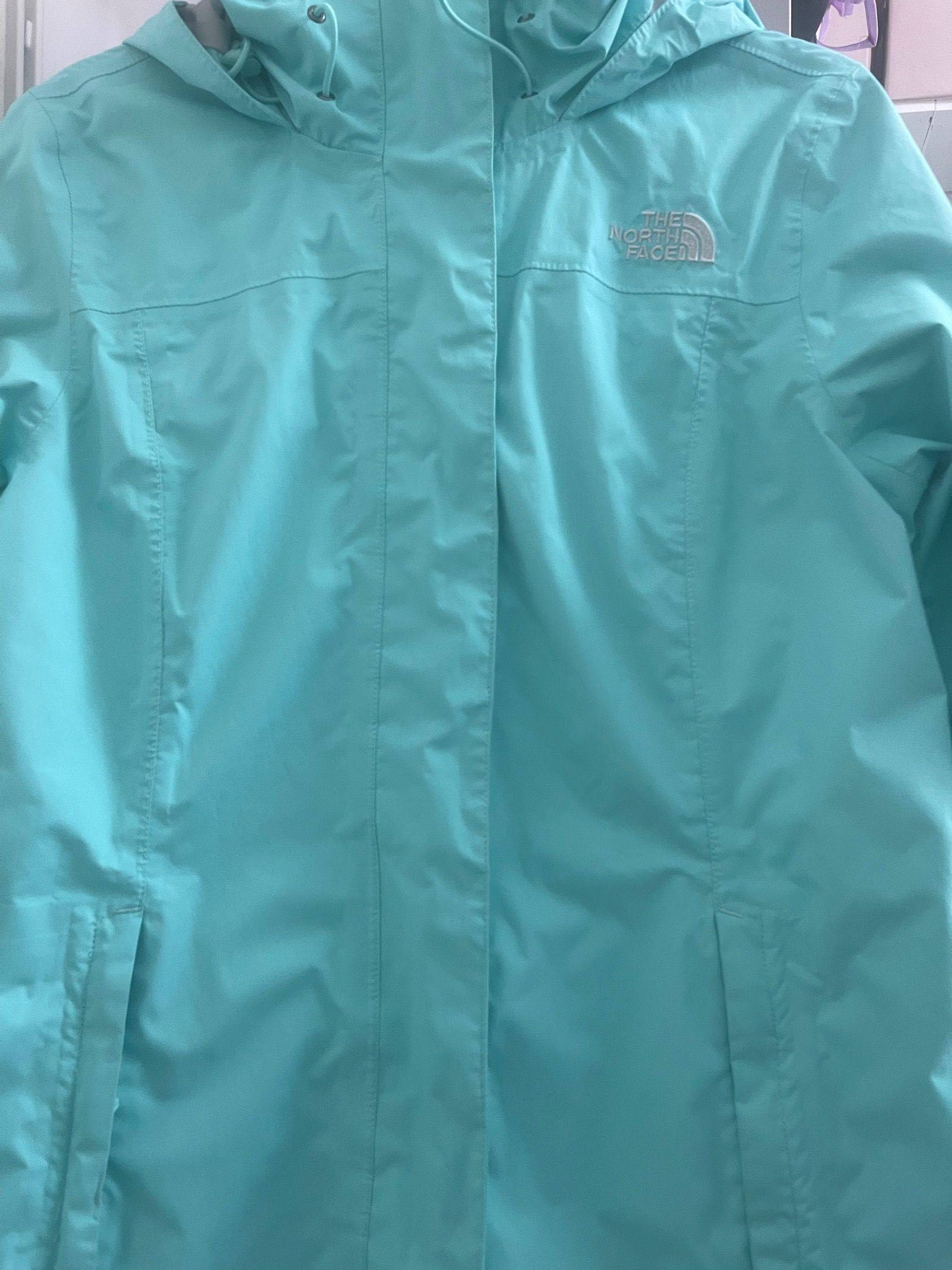 出两件衣服+ 闲置包包+ 猫咪寄养家庭🫶✨🙏