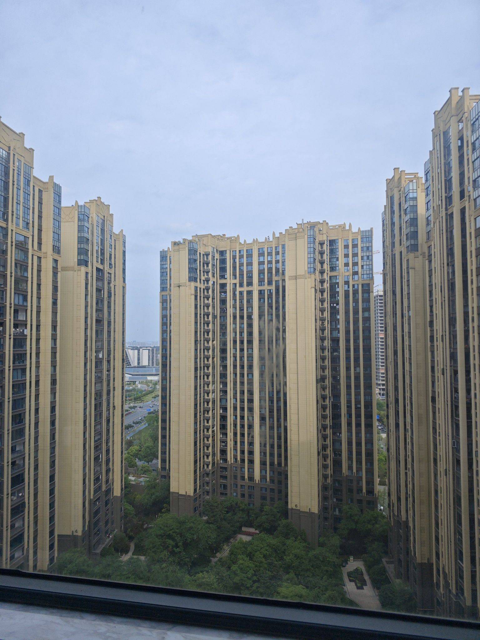  宅家日常  高楼林立  窗外风景