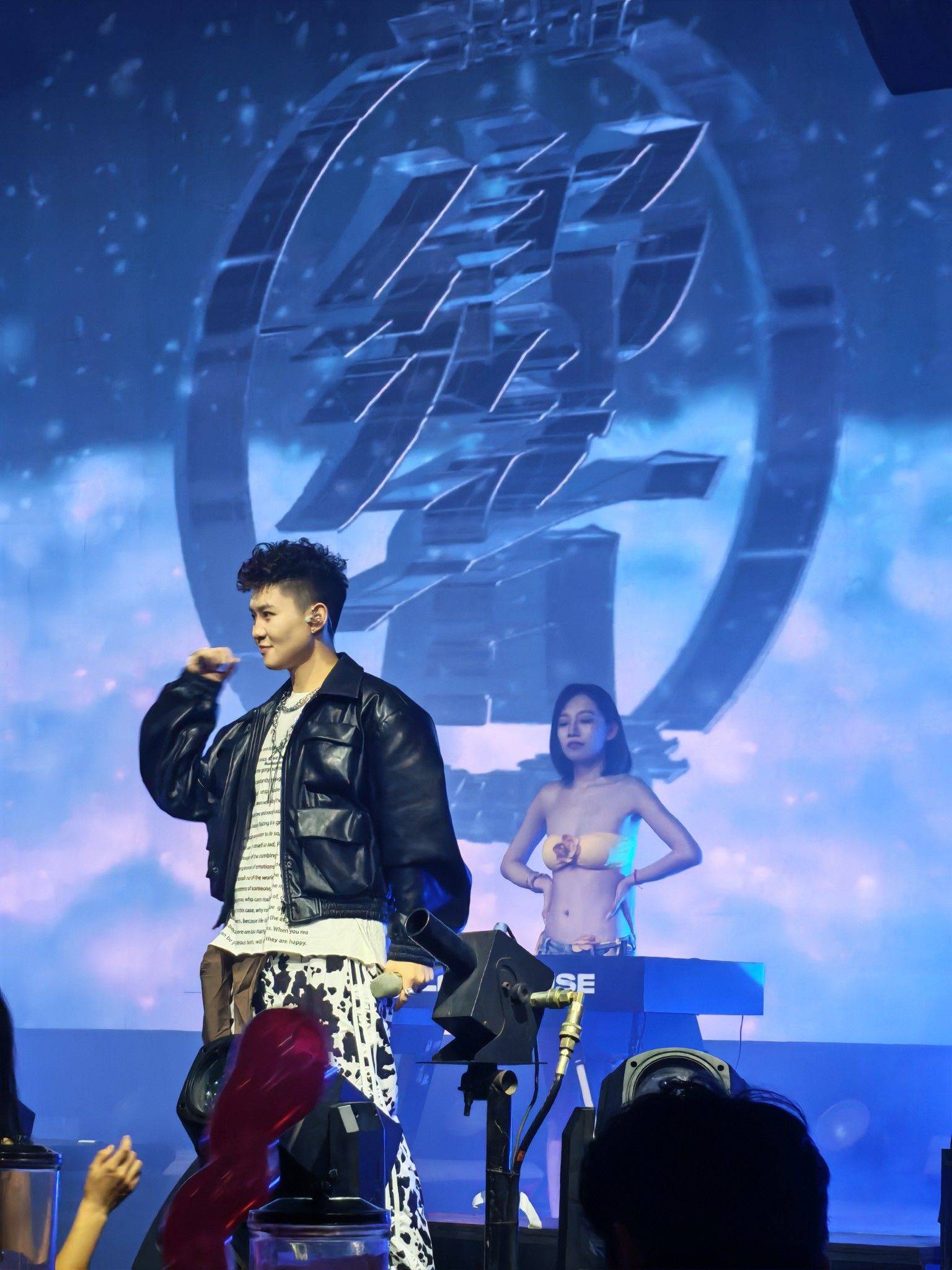 杭州有房寻觅室友一枚，可以看我的帖子