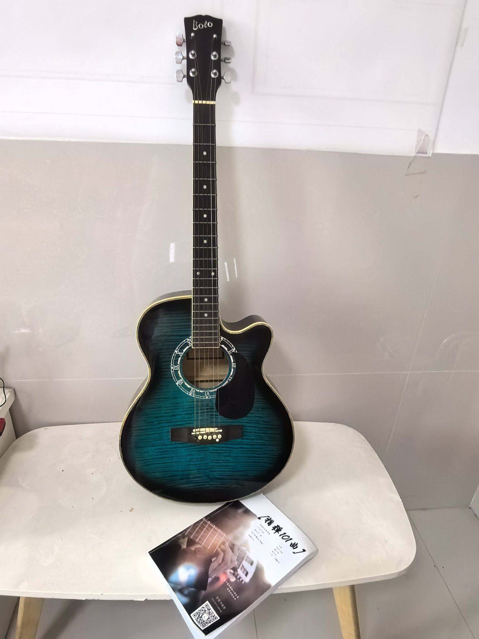 出售吉他Bolo（雅音/暴龙）品牌的入门