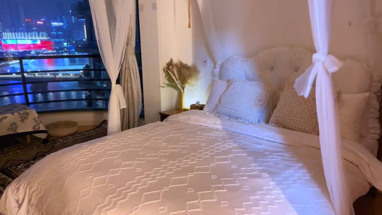 广州塔江景落地窗主卧室·找女室友