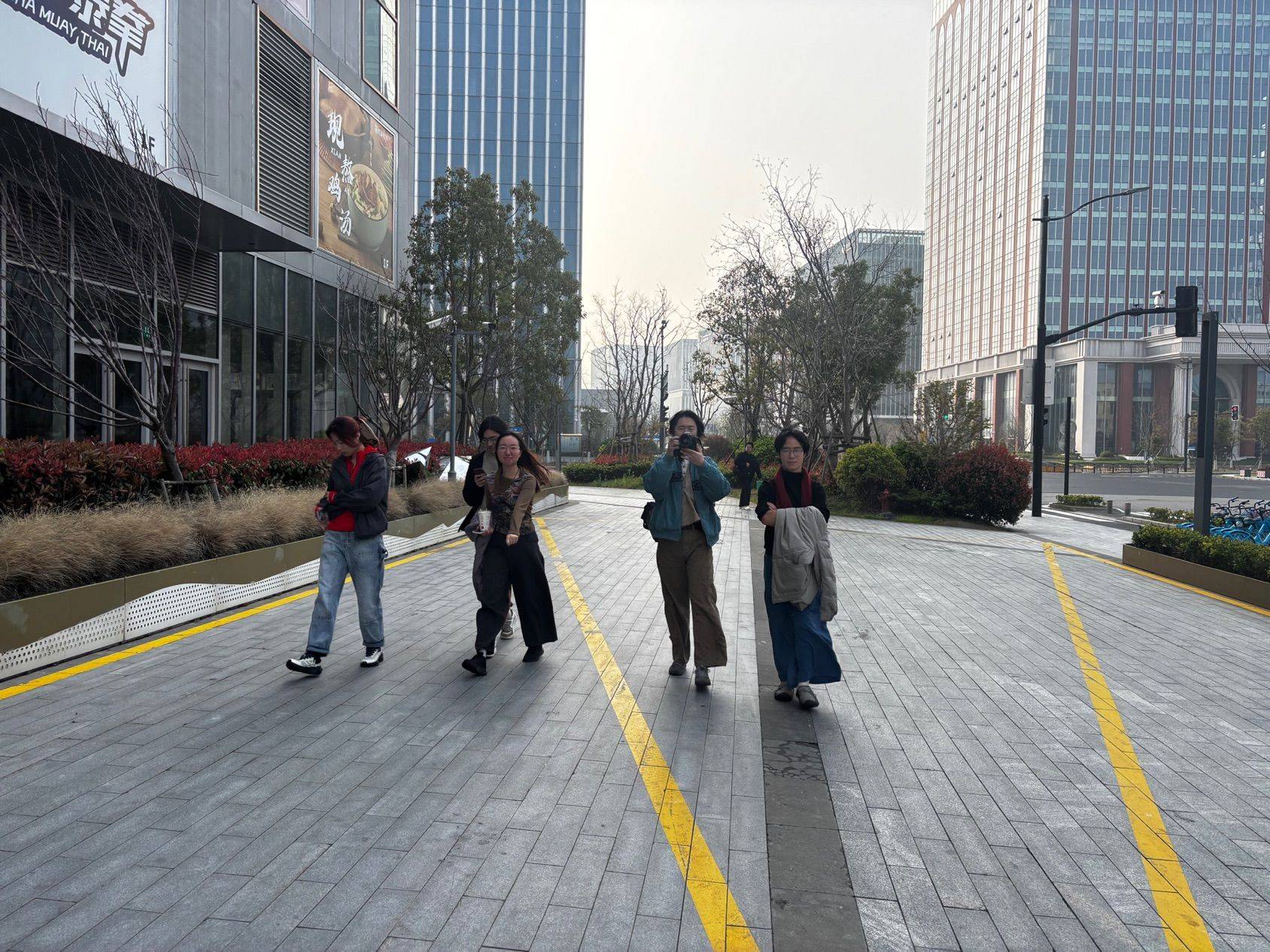 从长宁开车去滴水湖看日出！_2