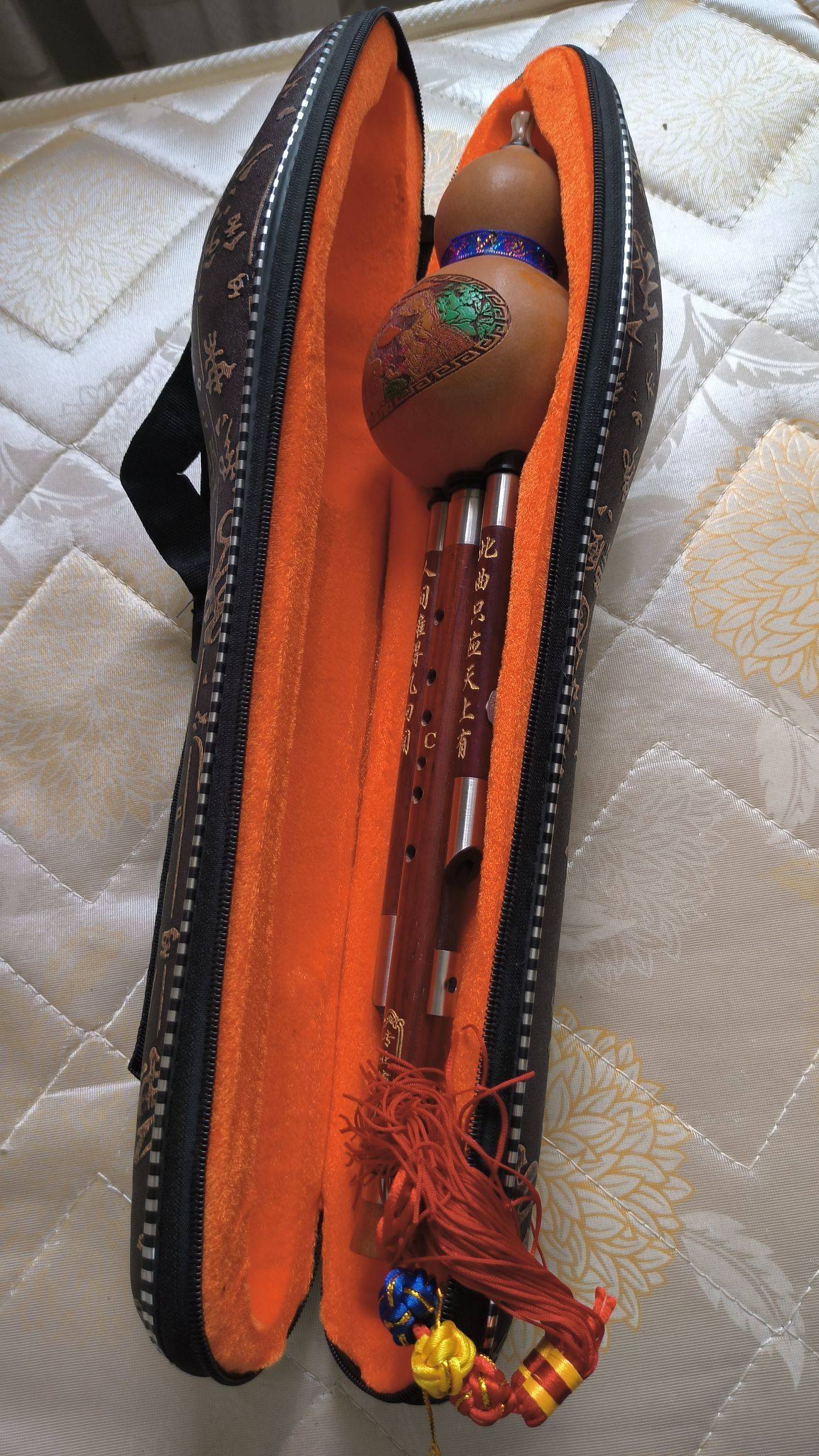 葫芦丝转，给小孩上课时买的，专
比较贵。