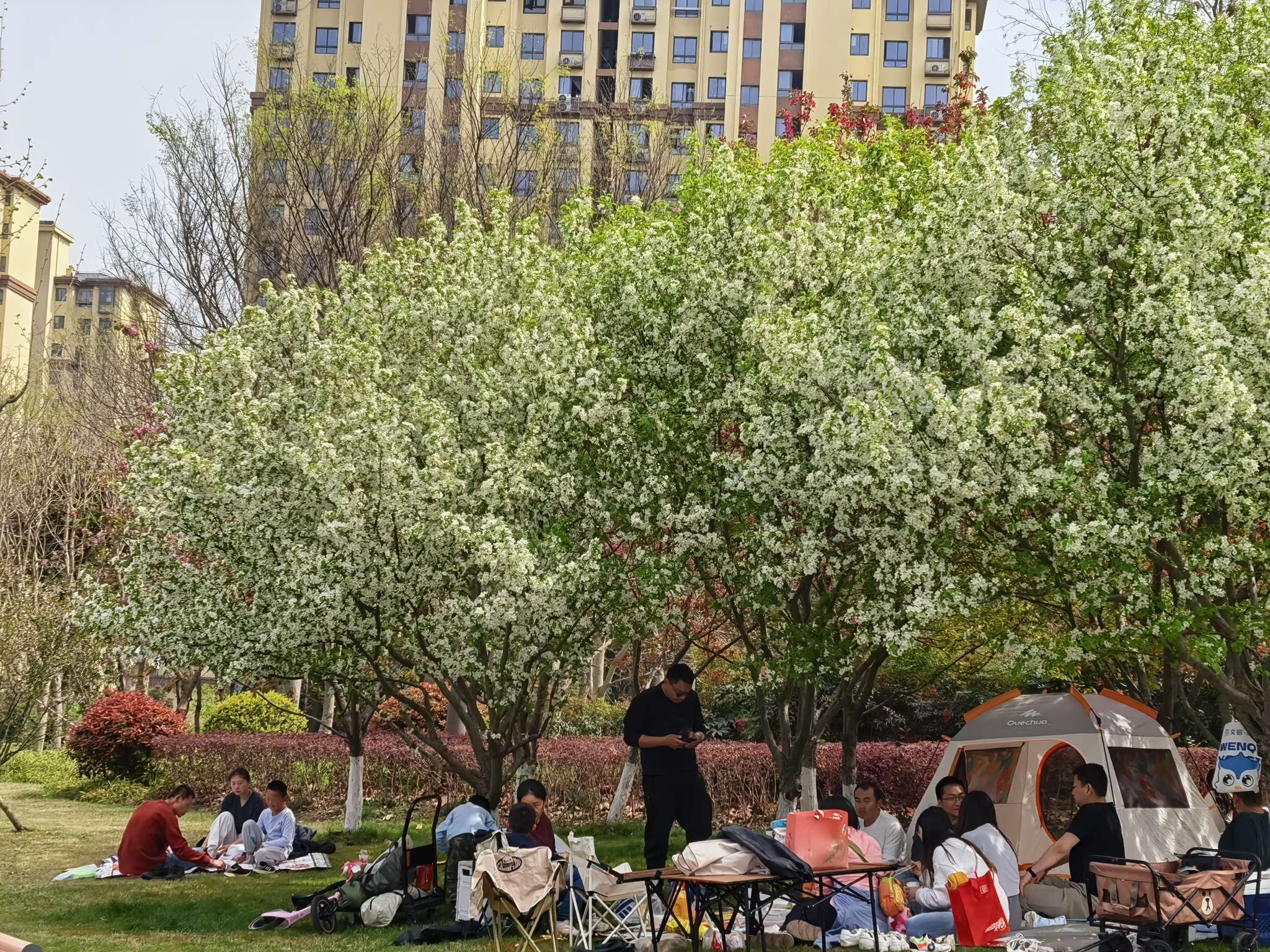 房东带看周边环境_2