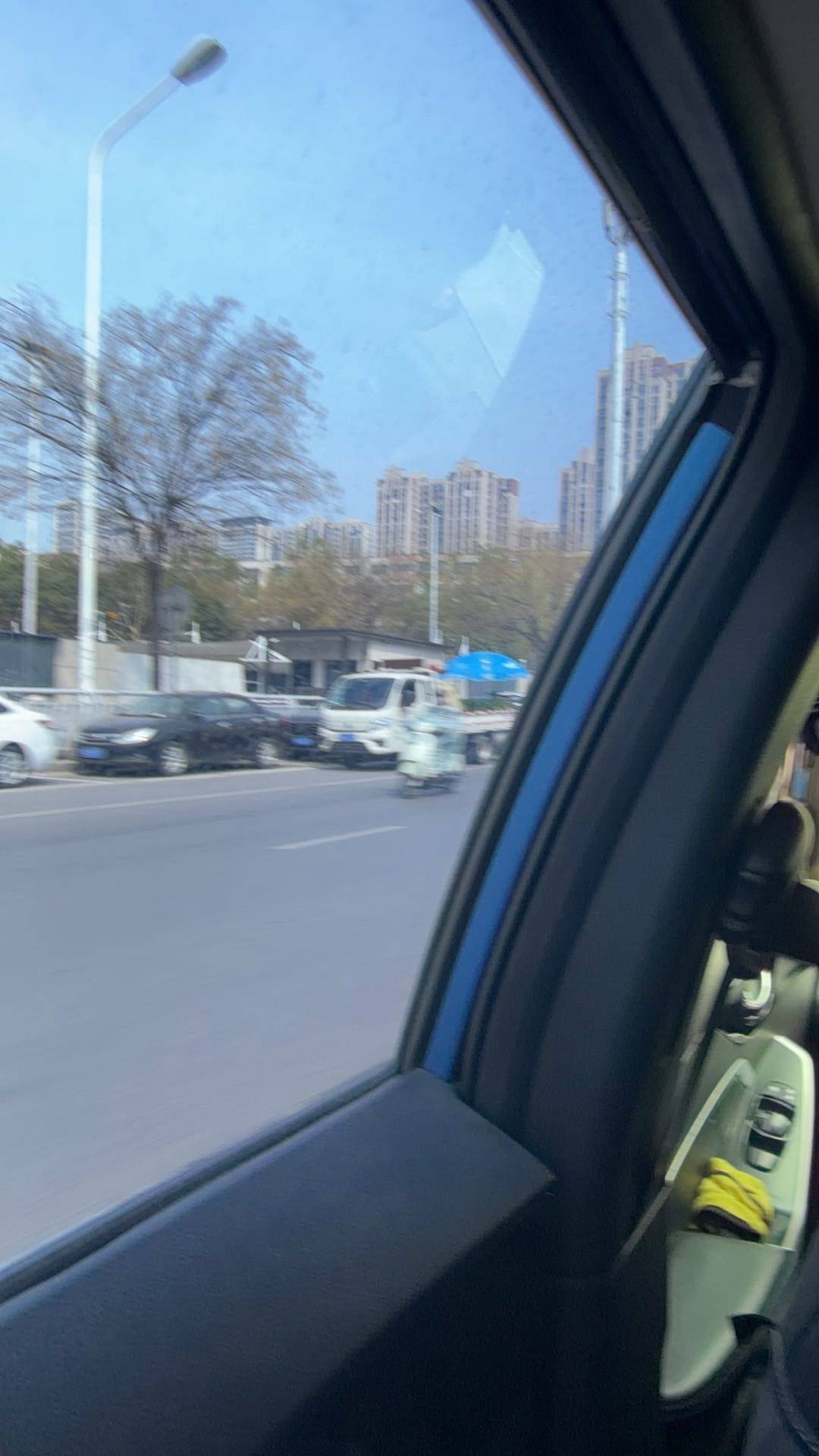 蹲个室友记录吧就现在 出闲置 在线