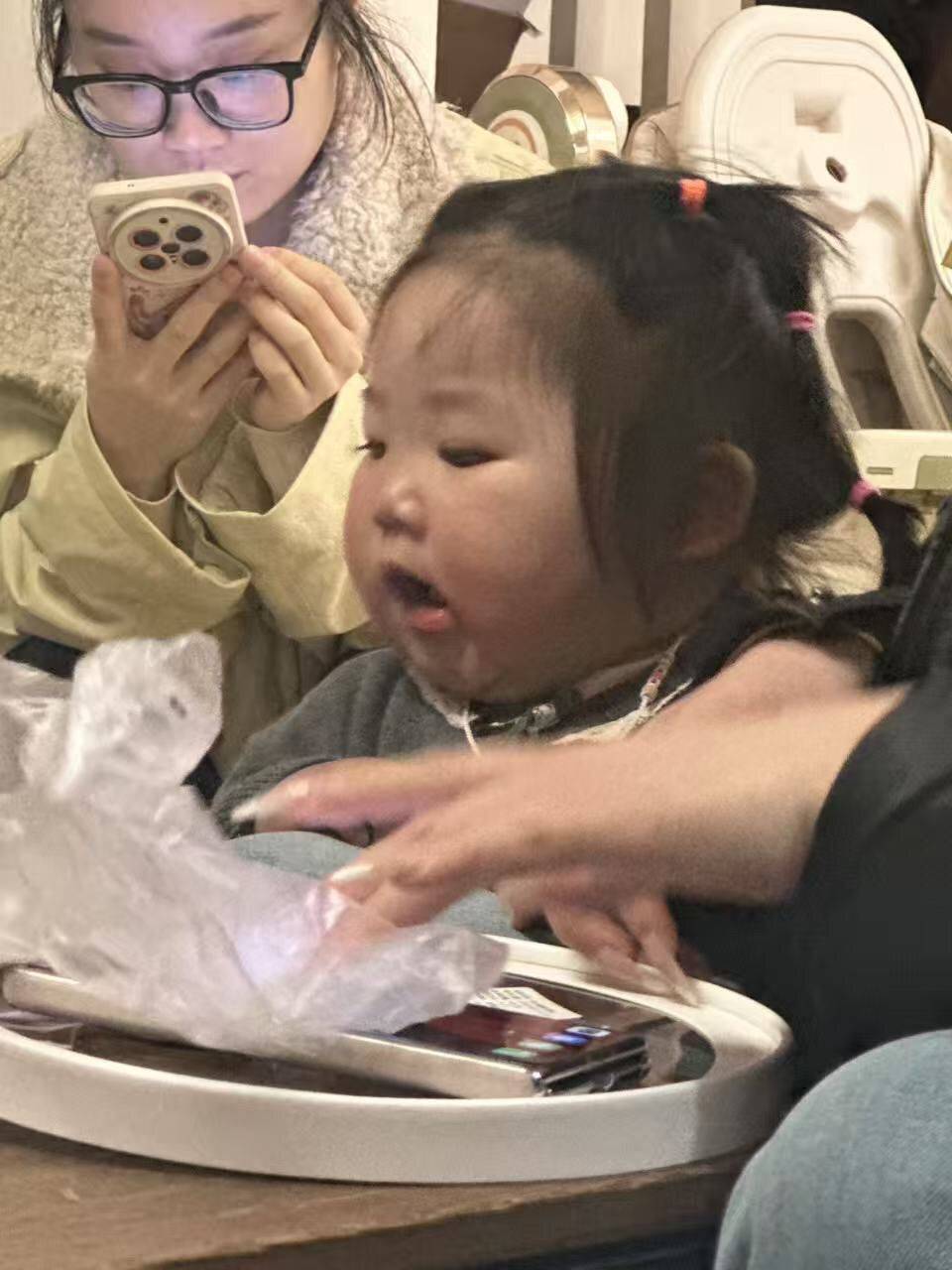 妥妥的行走的表情包_1