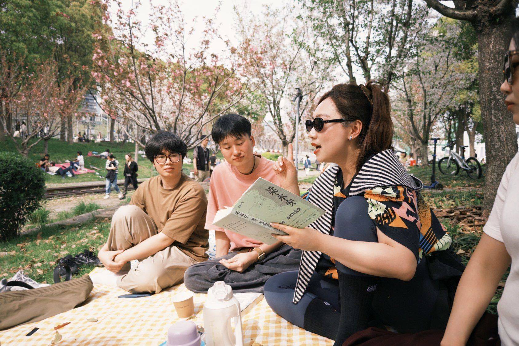 上海社群活动｜春天太短，读书重要🌸_1