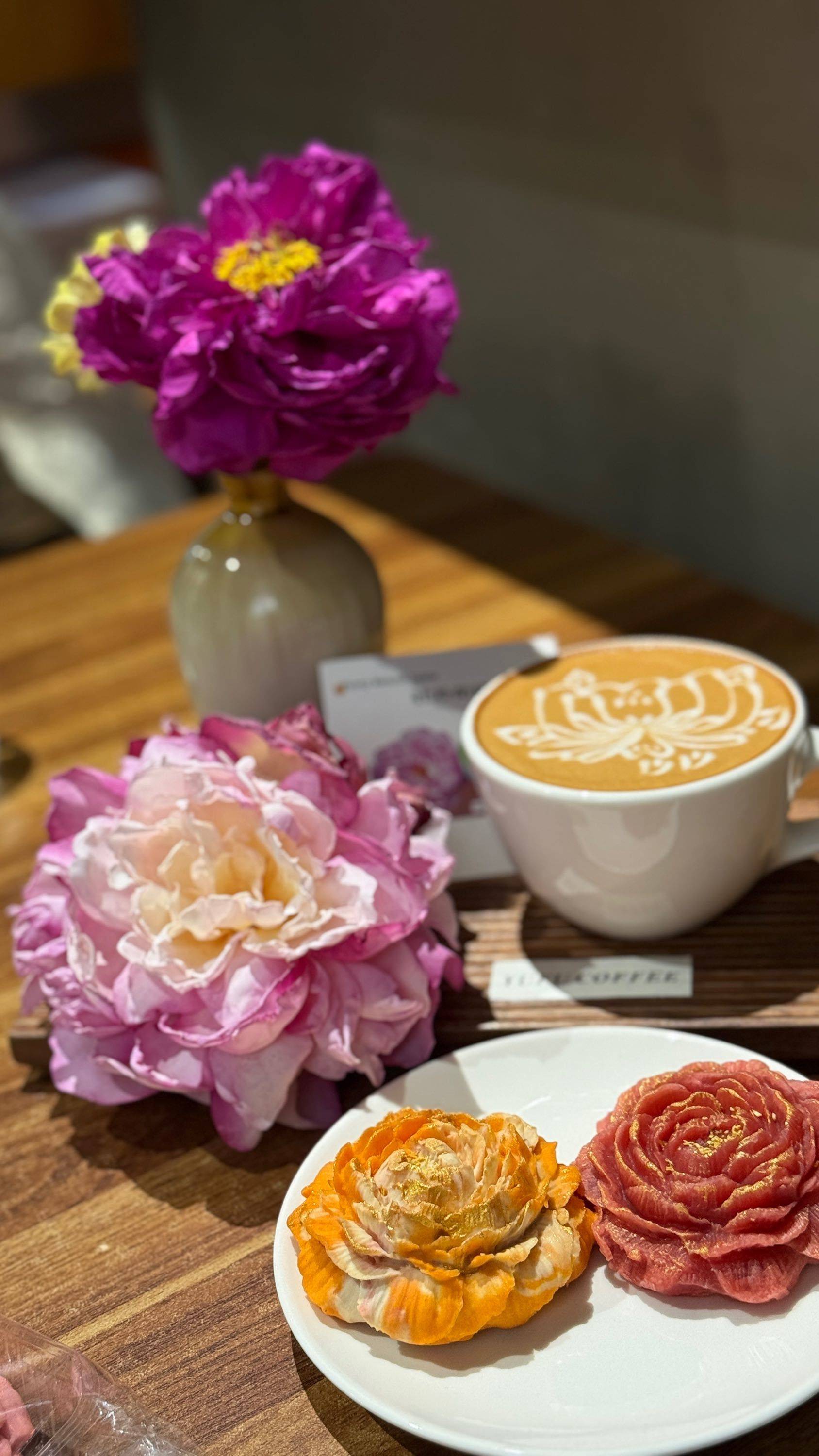 牡丹拉花咖啡～