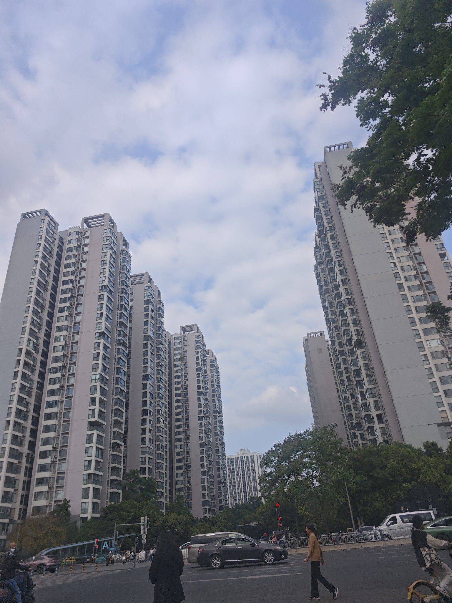  城市风光  记录我的城市  行人